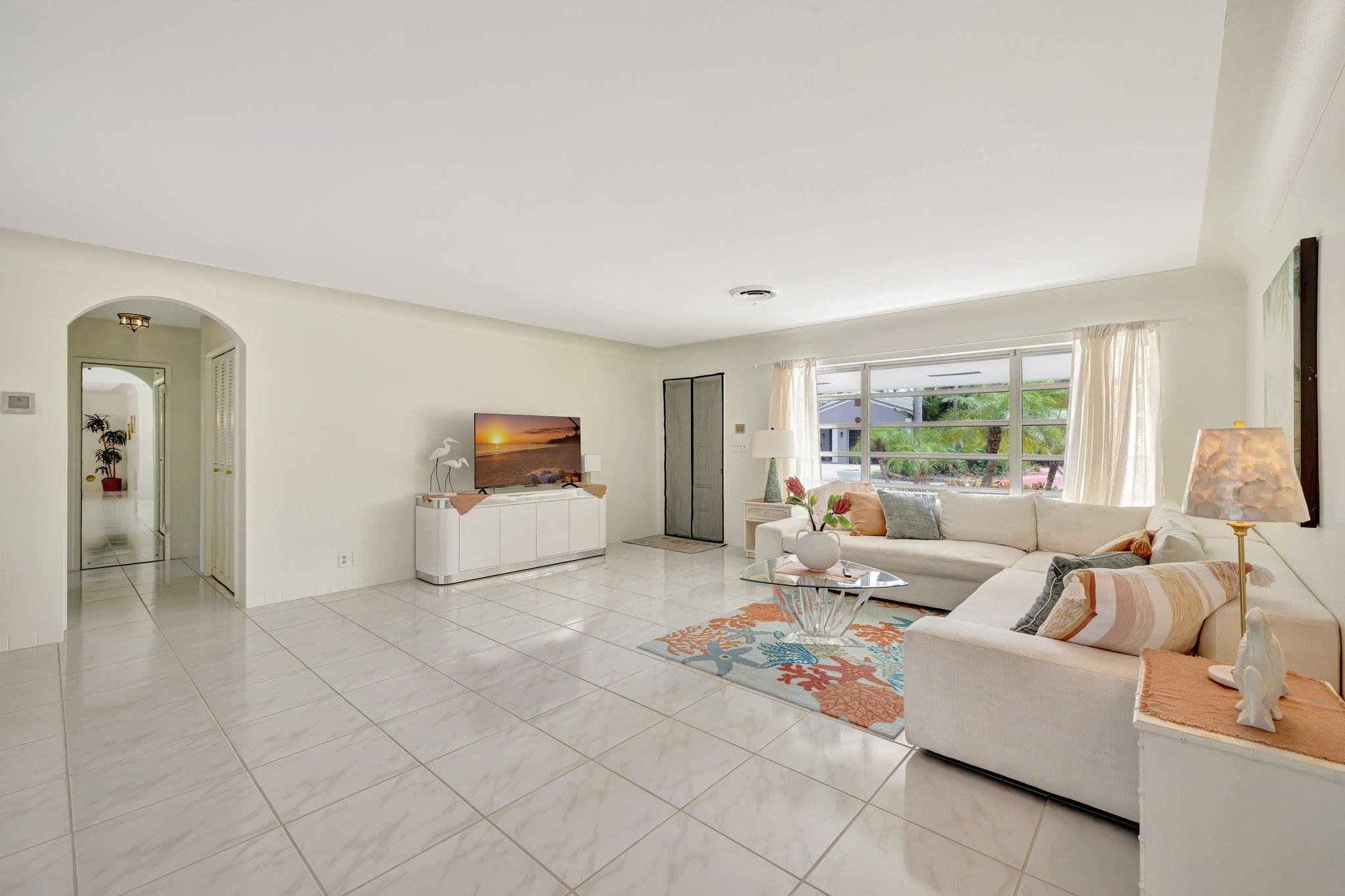 259 Corsair Fort Lauderdale, FL 33308