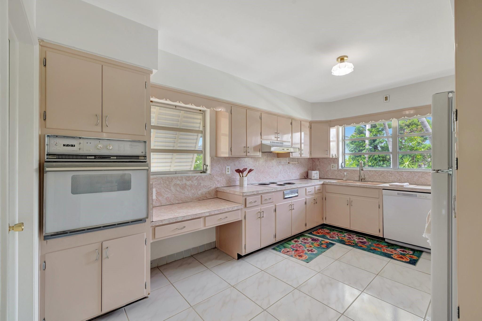 259 Corsair Fort Lauderdale, FL 33308