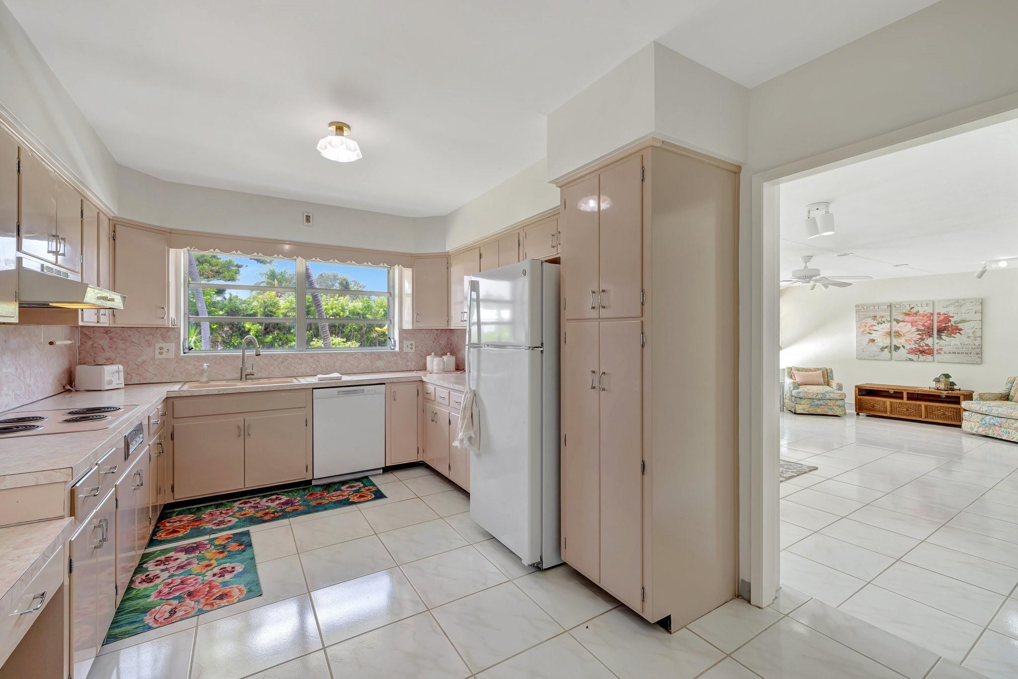 259 Corsair Fort Lauderdale, FL 33308