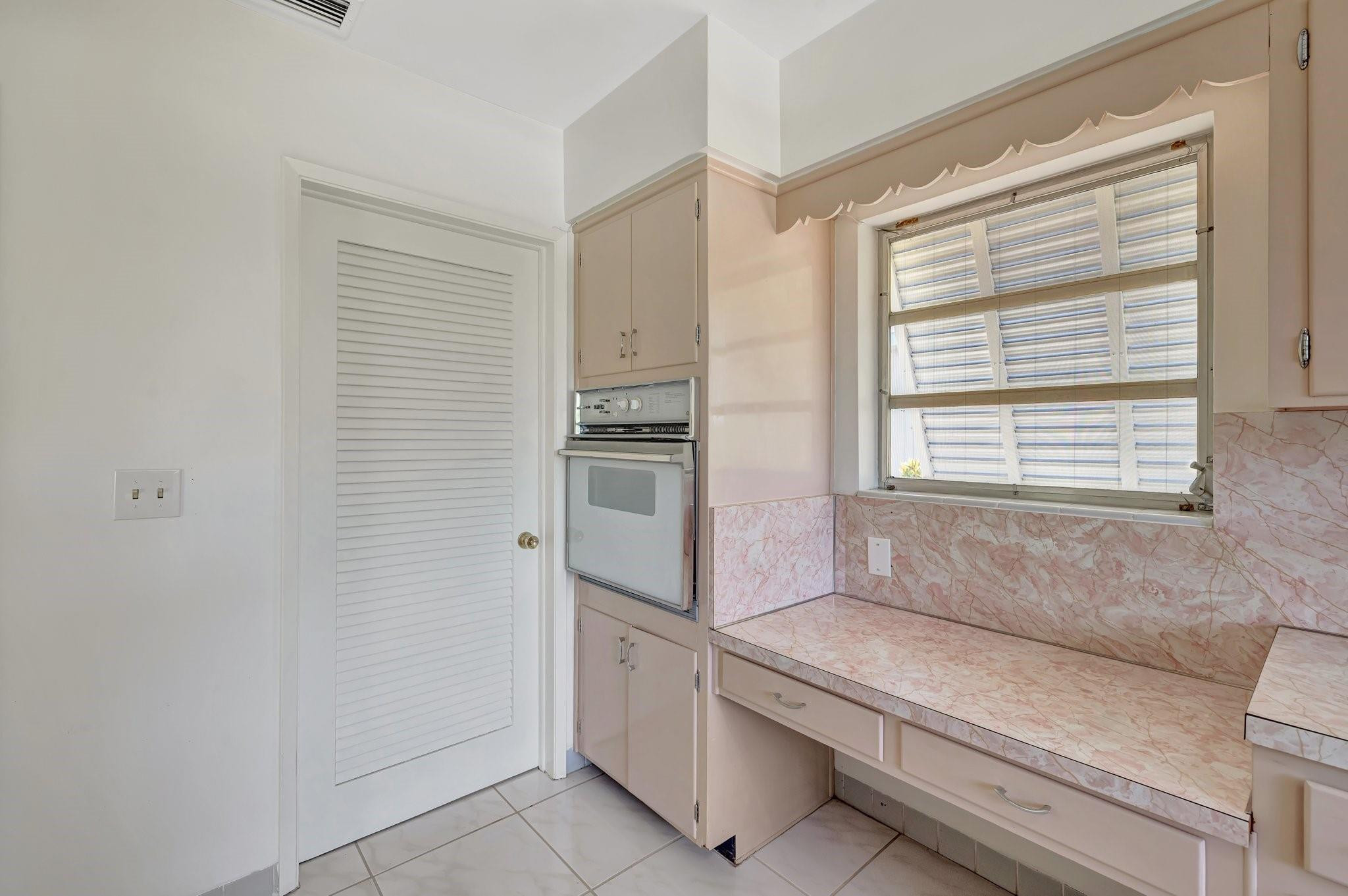 259 Corsair Fort Lauderdale, FL 33308