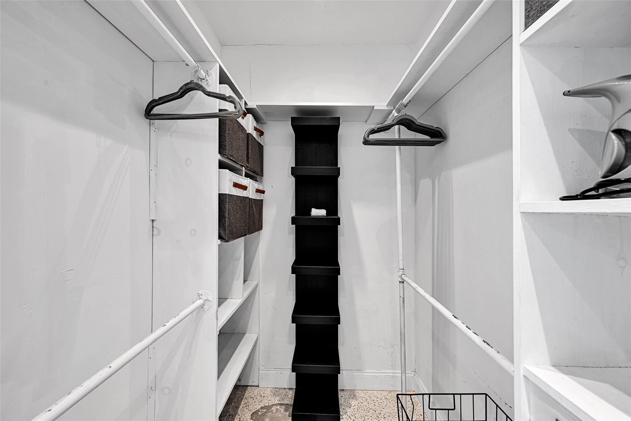 818 NE 18th Fort Lauderdale, FL 33305