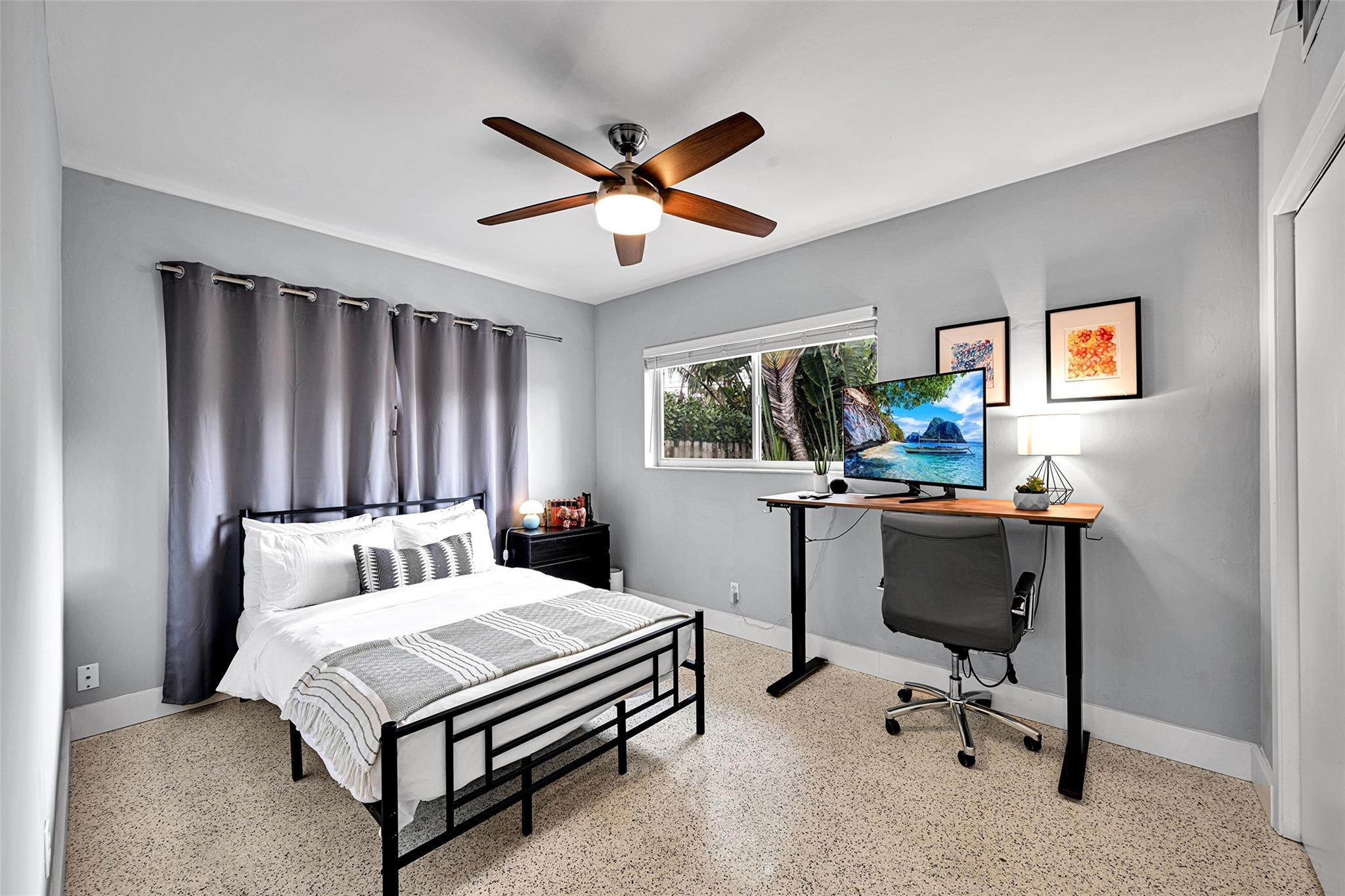 818 NE 18th Fort Lauderdale, FL 33305