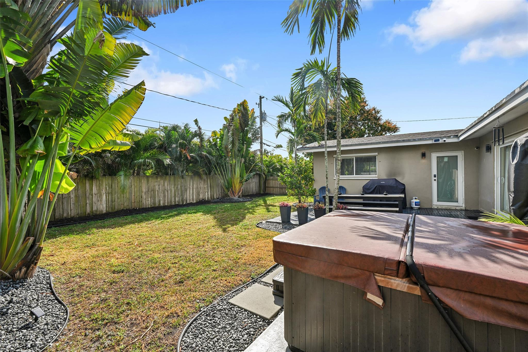 818 NE 18th Fort Lauderdale, FL 33305