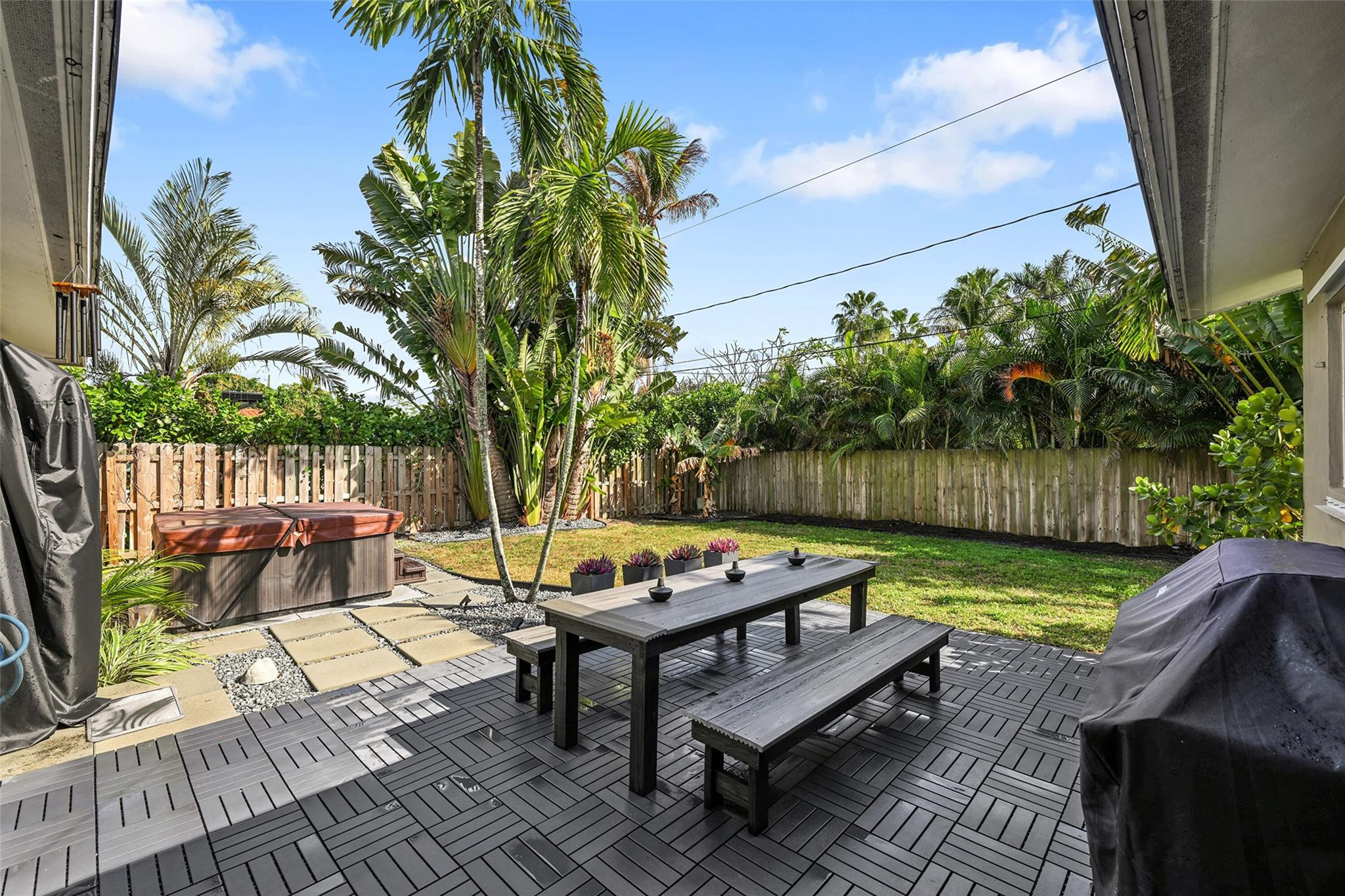 818 NE 18th Fort Lauderdale, FL 33305