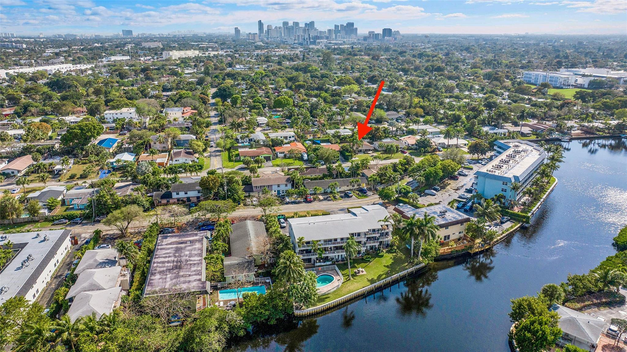 818 NE 18th Fort Lauderdale, FL 33305
