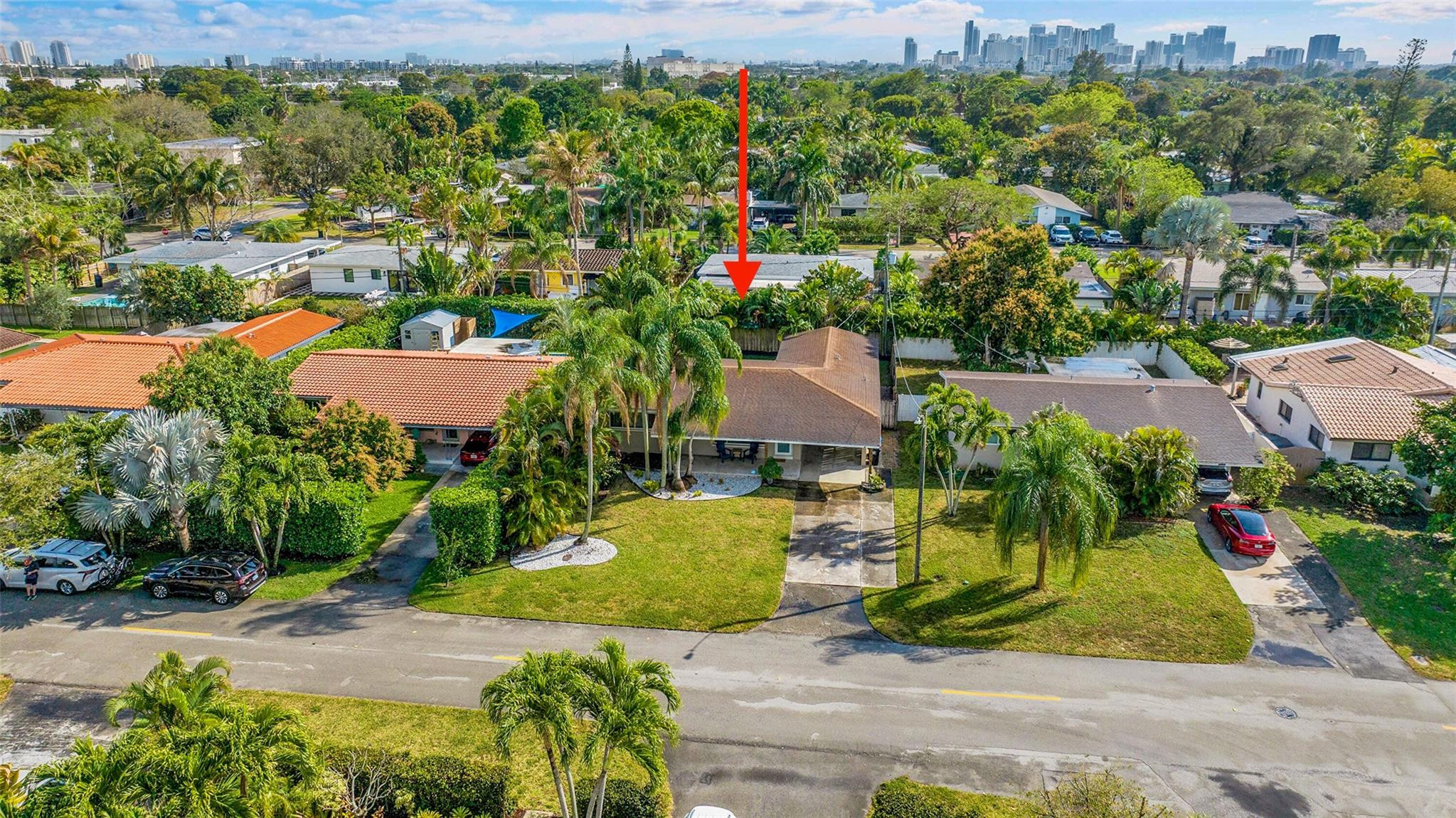 818 NE 18th Fort Lauderdale, FL 33305