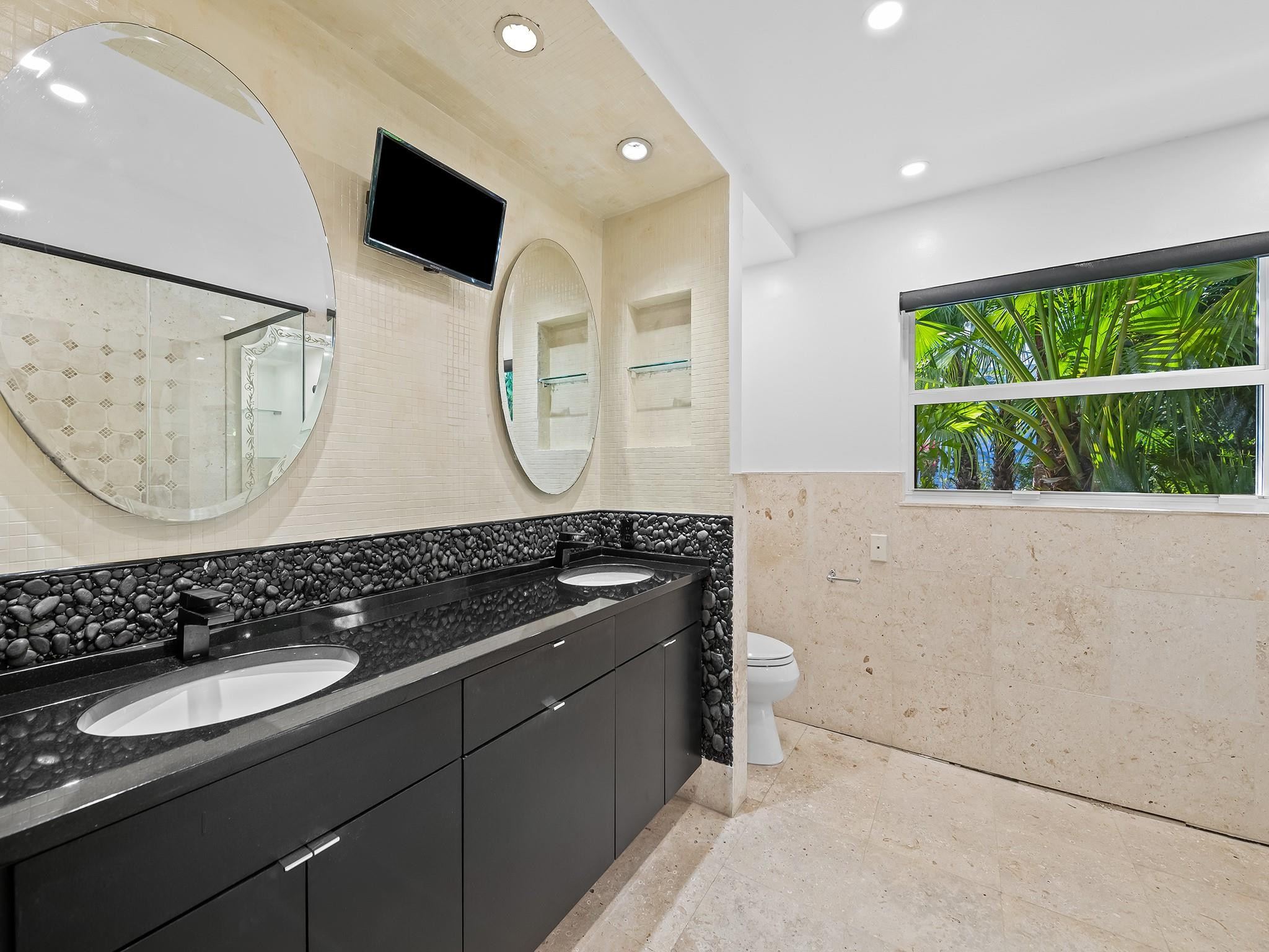 640 SE 26th Fort Lauderdale, FL 33301