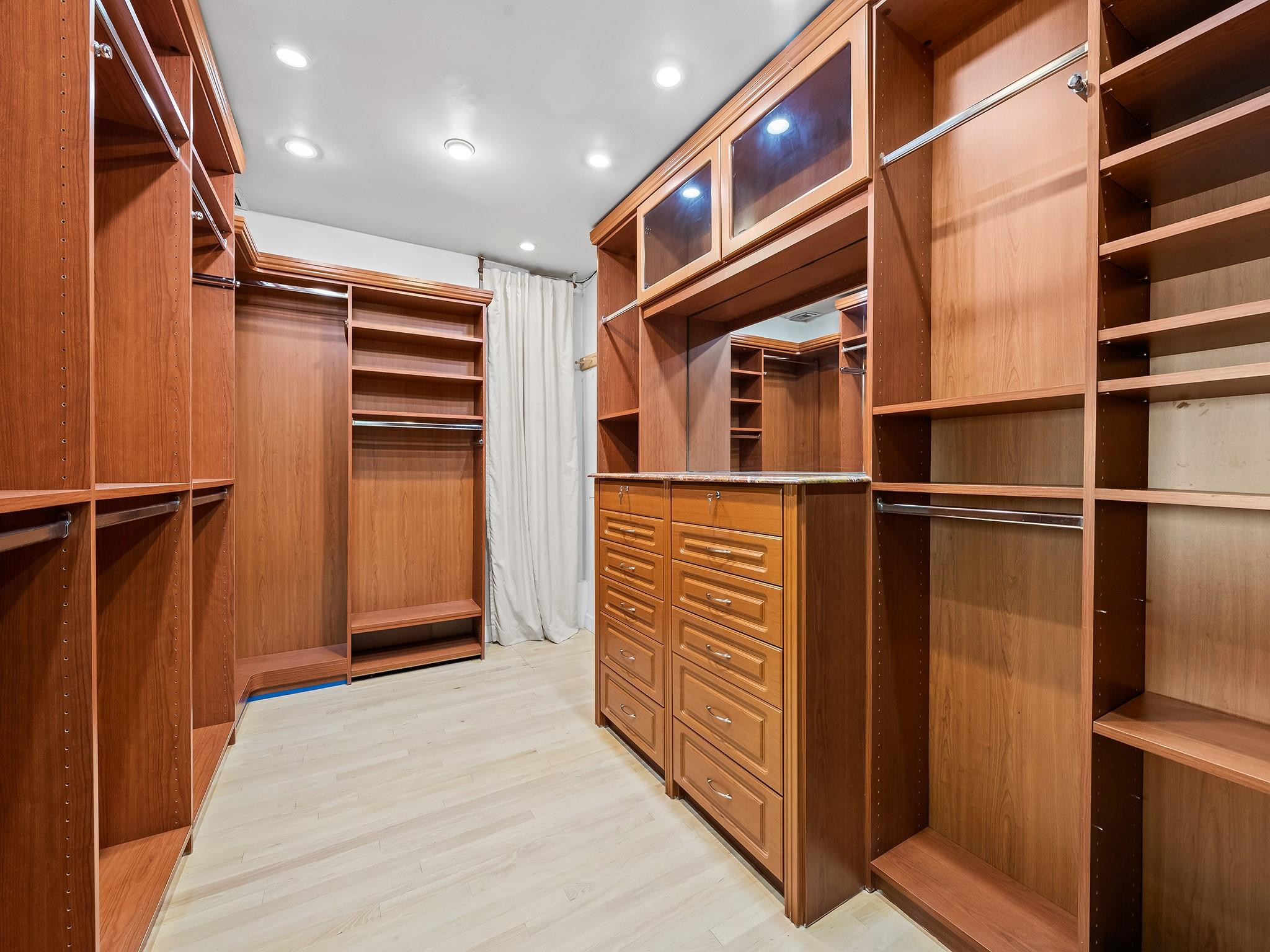 640 SE 26th Fort Lauderdale, FL 33301