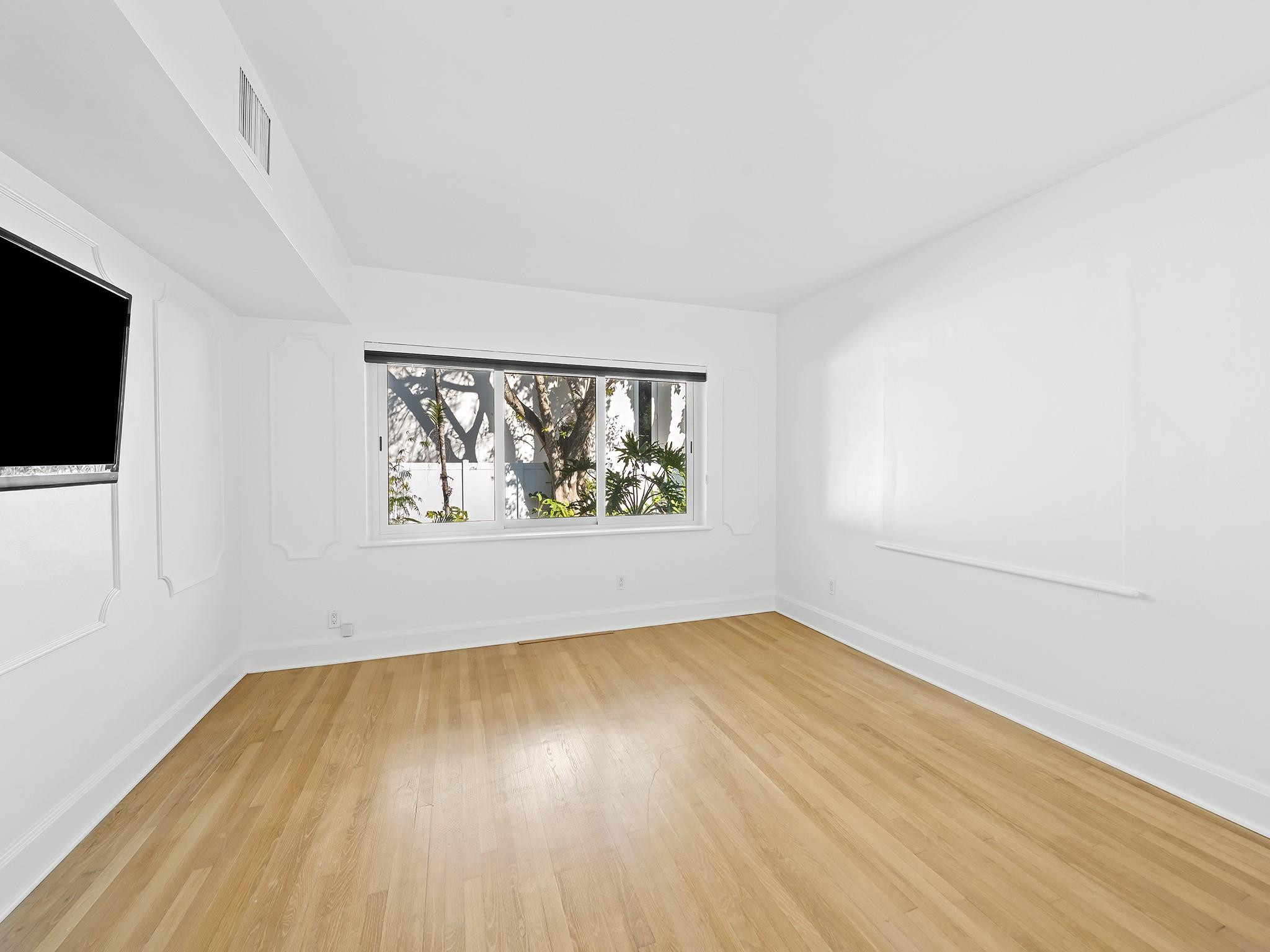 640 SE 26th Fort Lauderdale, FL 33301