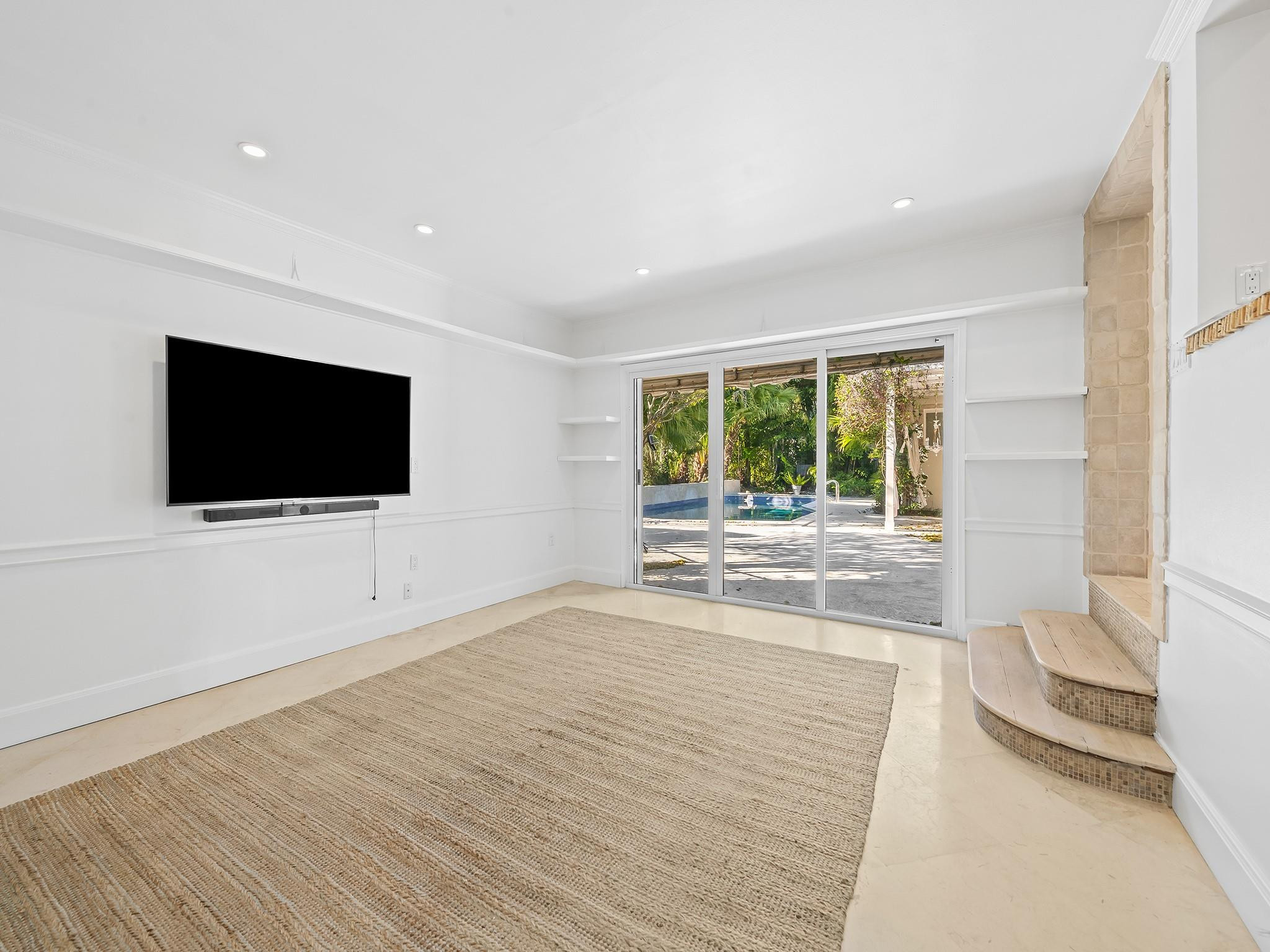 640 SE 26th Fort Lauderdale, FL 33301