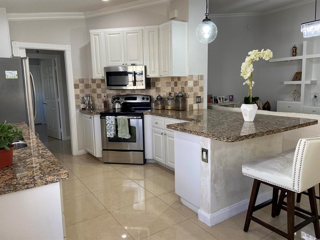 8276 Quito Place