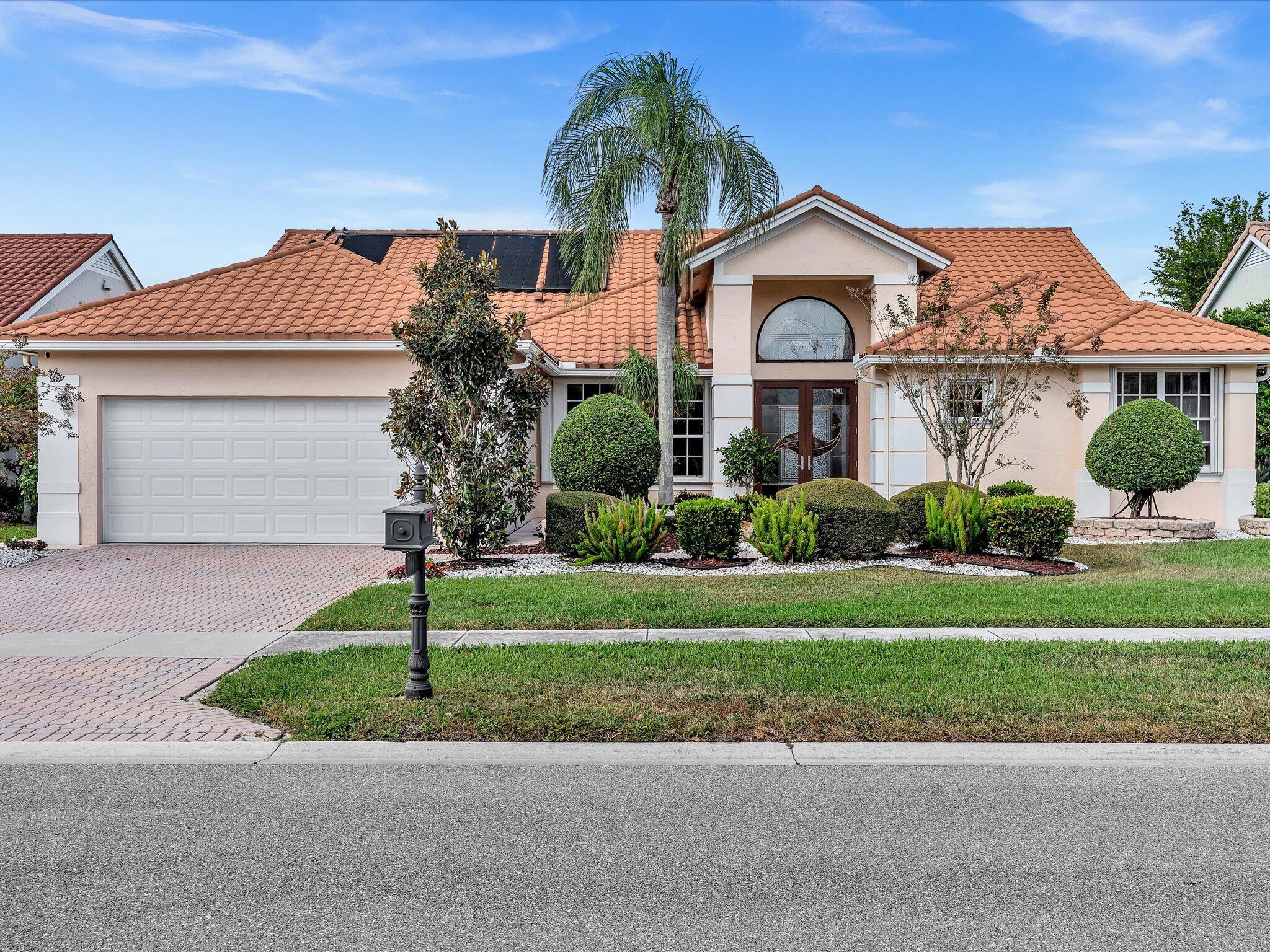 7711 Bridlington Dr