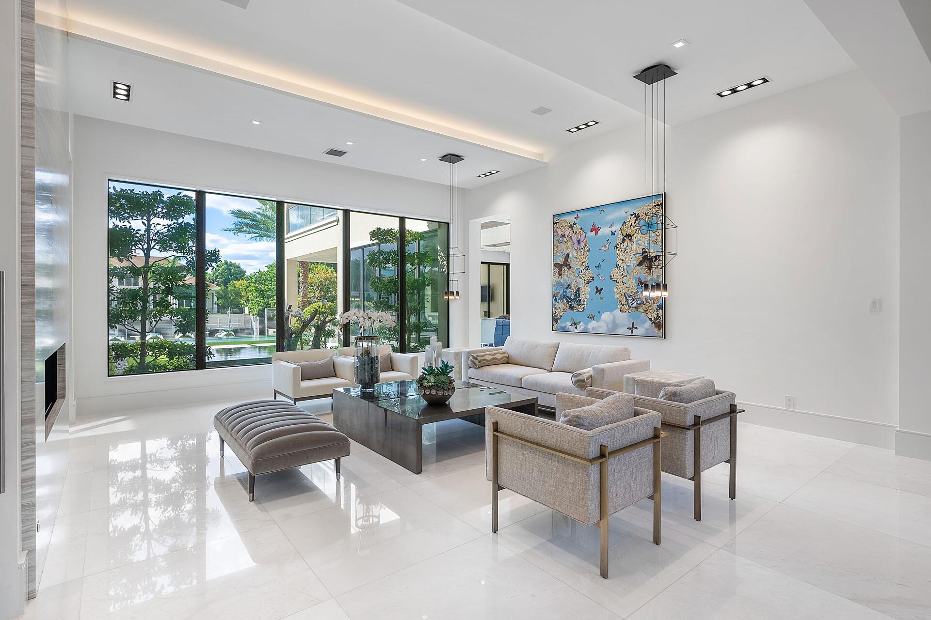 290 S Maya Palm Dr Boca Raton, FL 33432