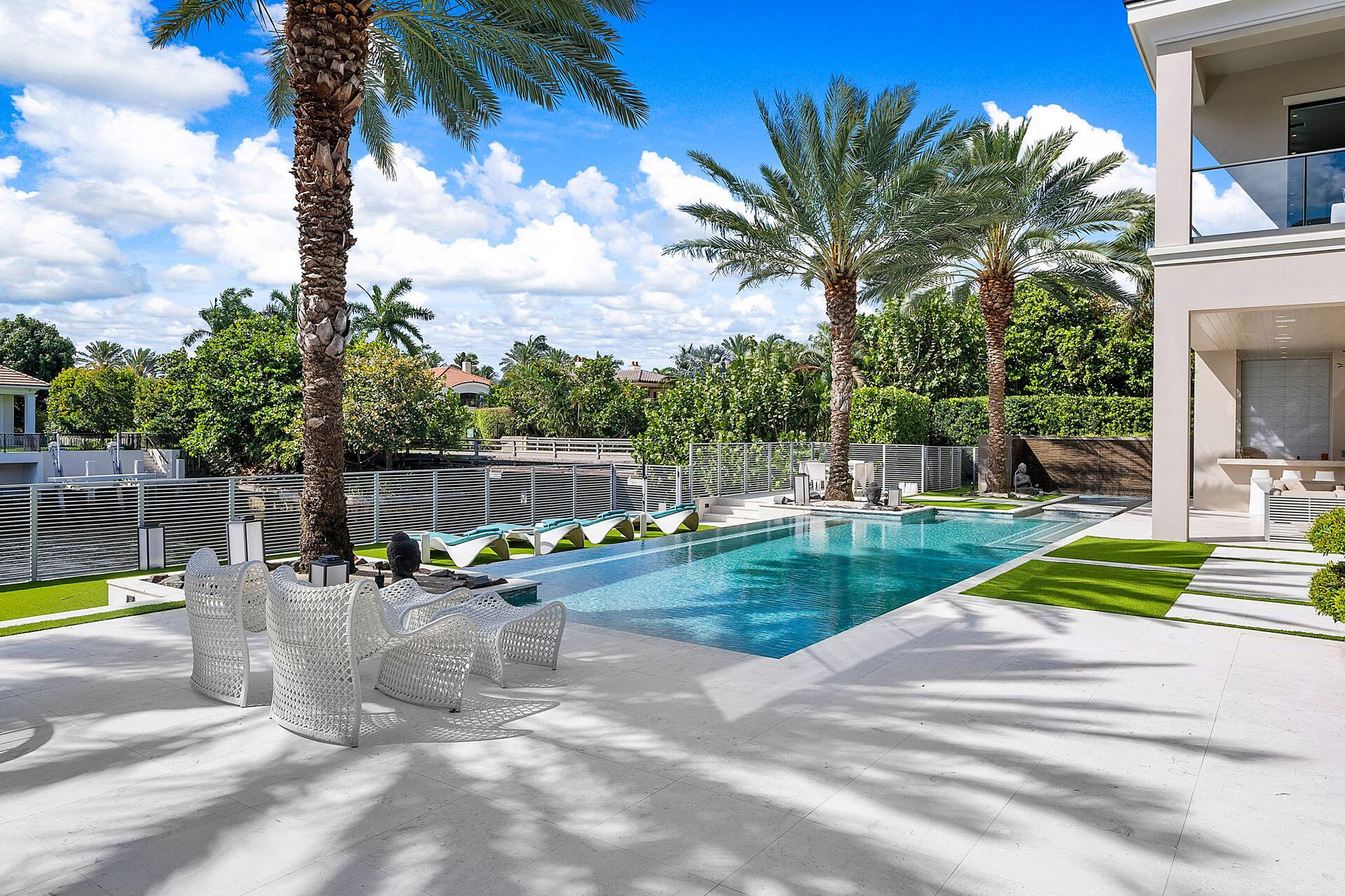 290 S Maya Palm Dr Boca Raton, FL 33432