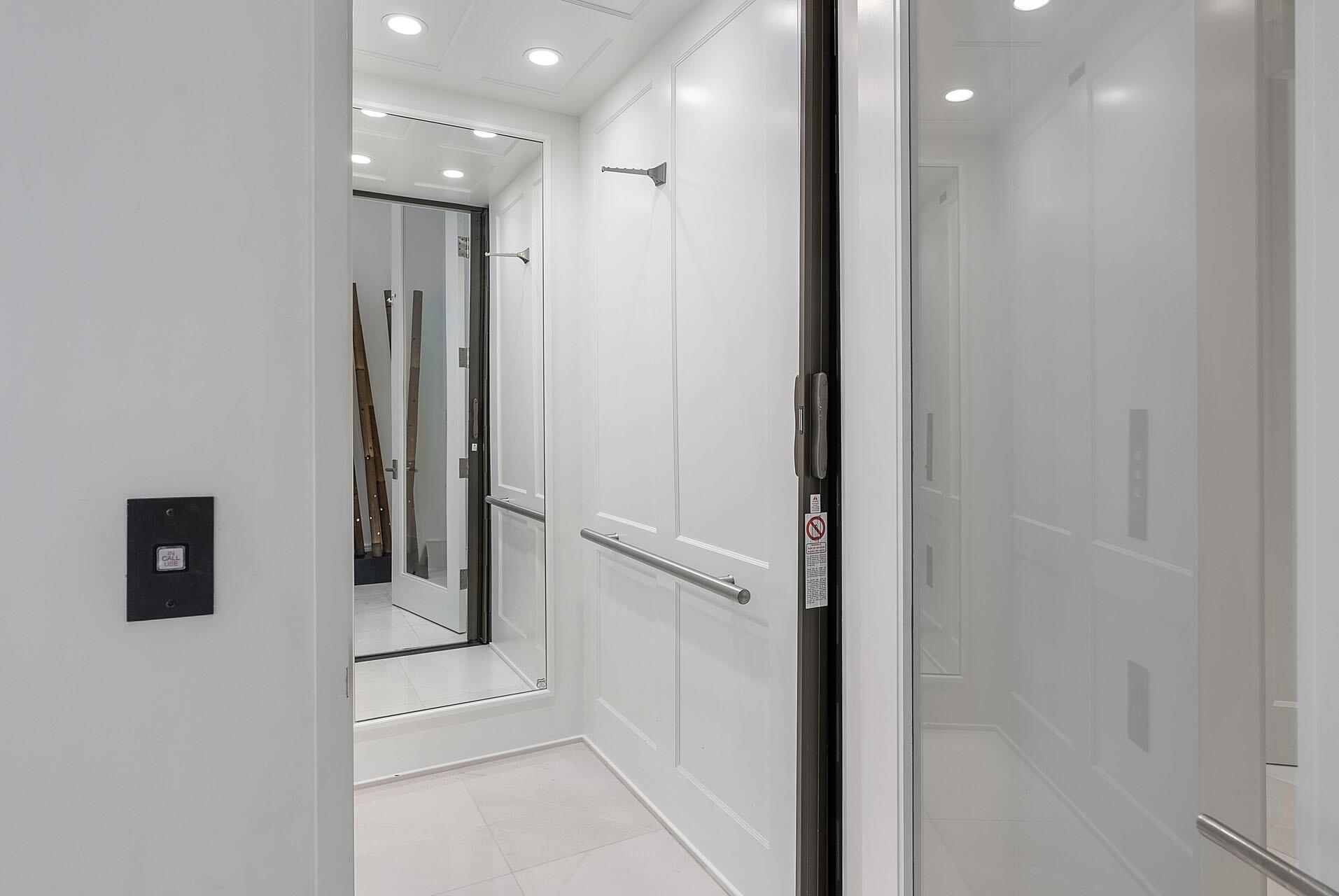 290 S Maya Palm Dr Boca Raton, FL 33432