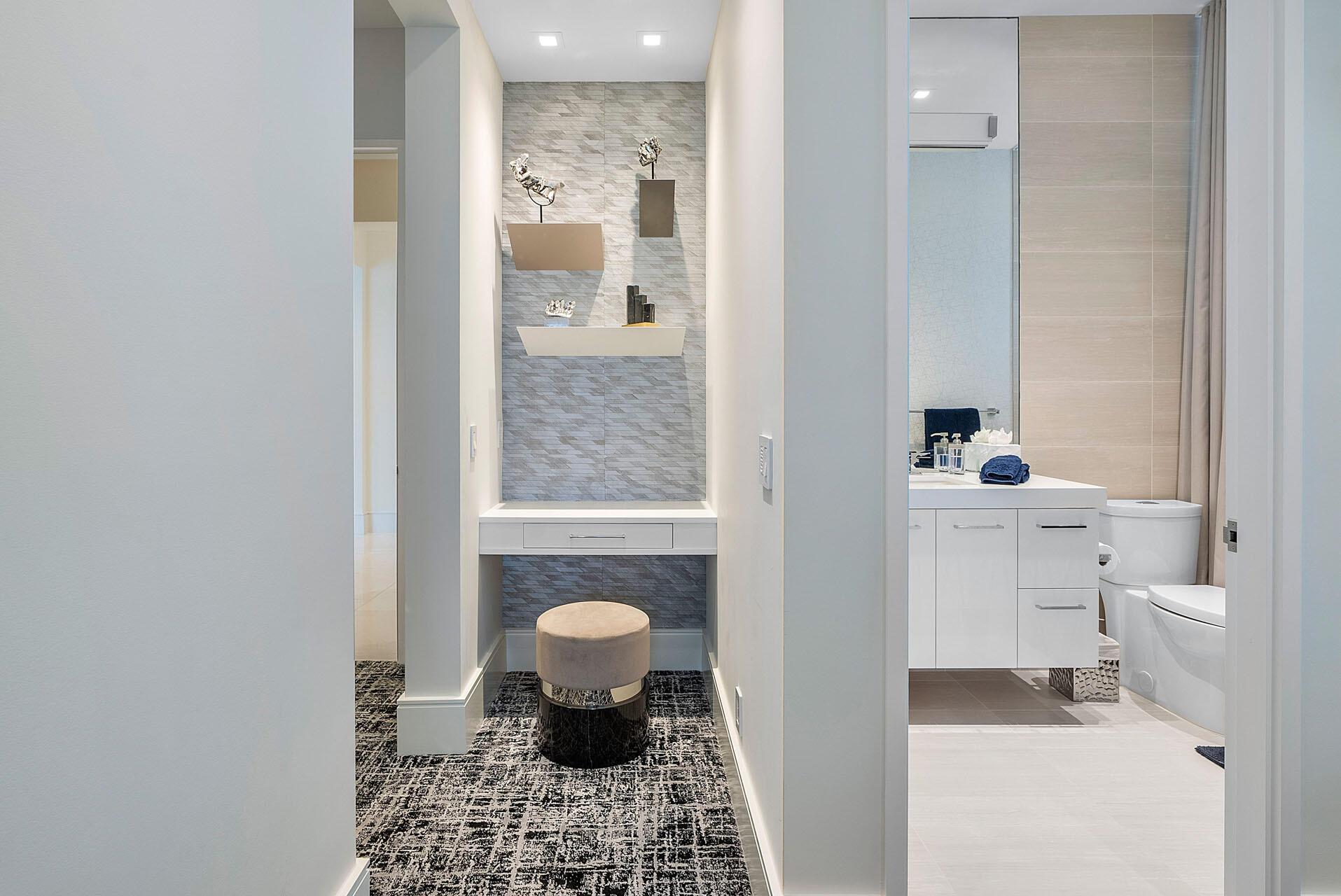 290 S Maya Palm Dr Boca Raton, FL 33432