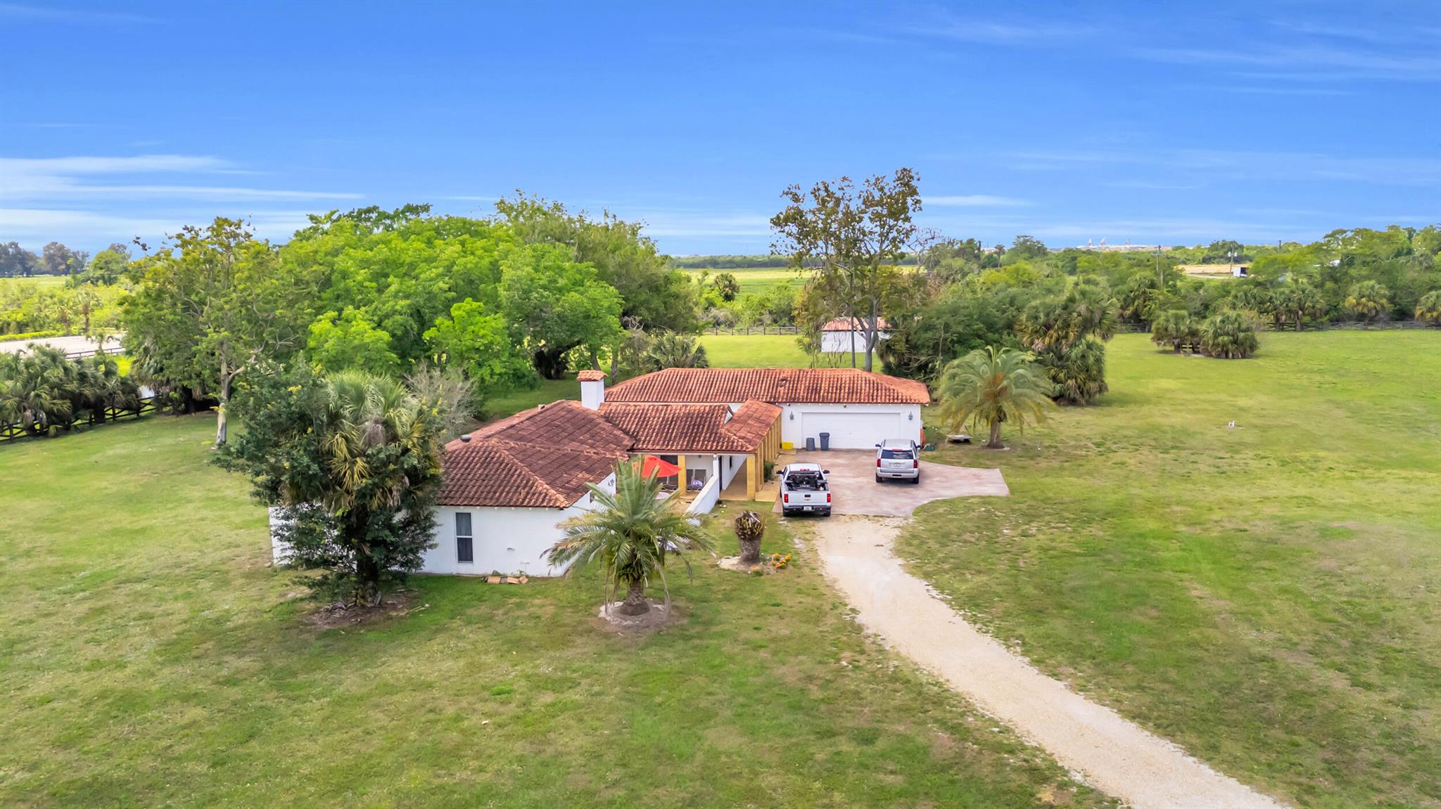 1030 Arabian Dr Loxahatchee, FL 33470