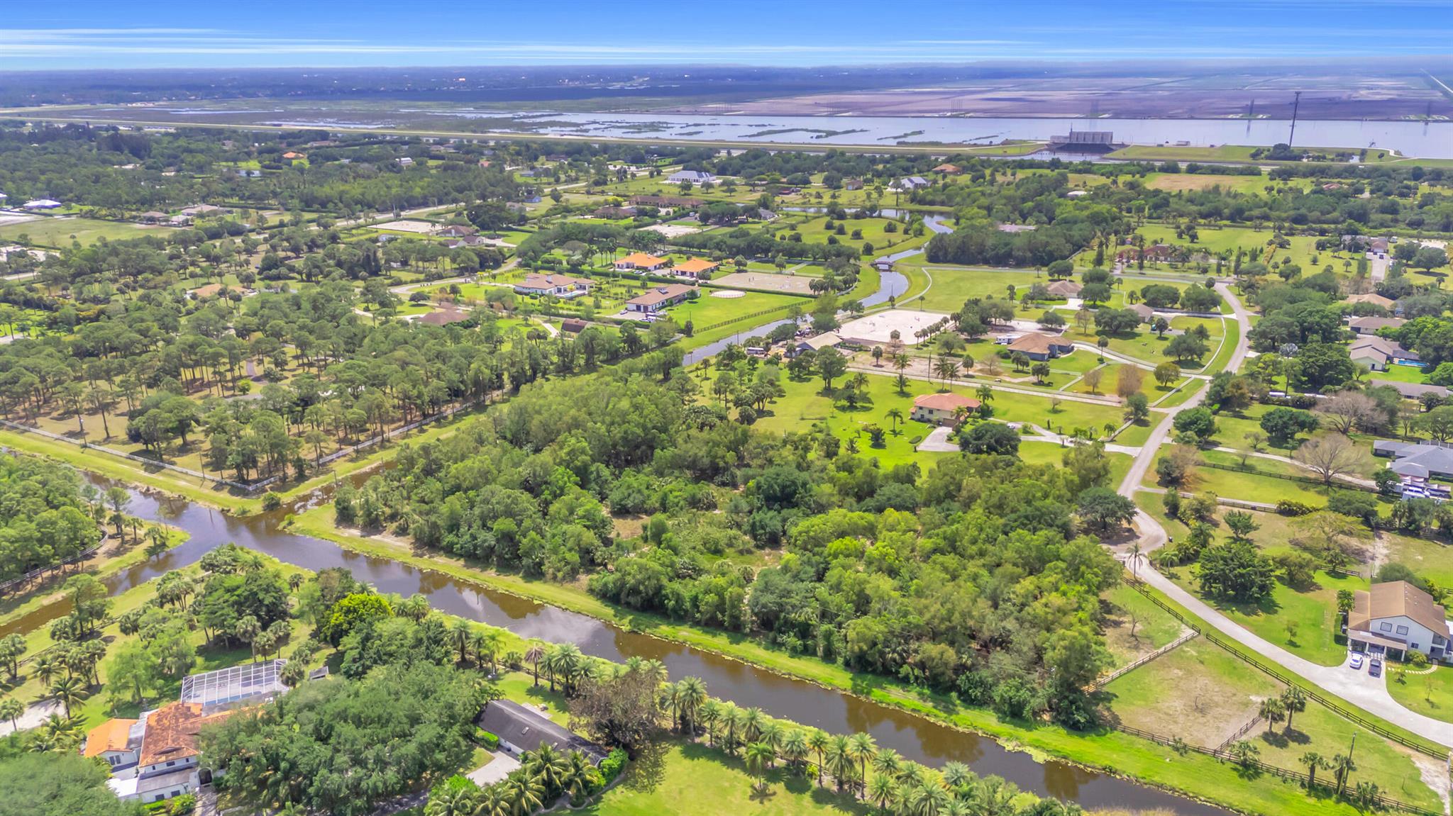 1030 Arabian Dr Loxahatchee, FL 33470