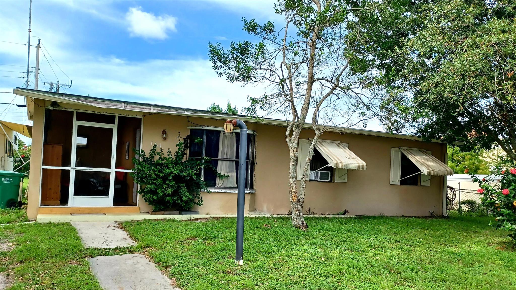 161 SE Celestia Ct