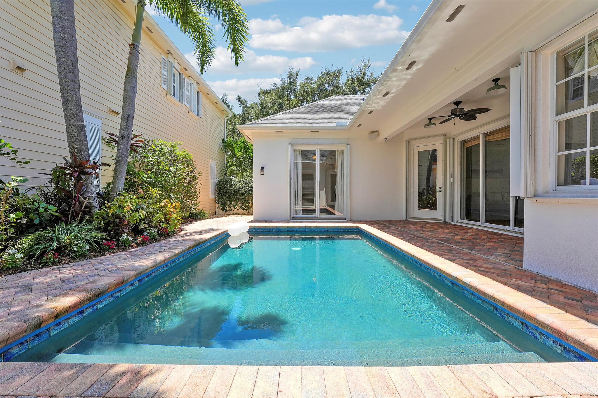 247 Sweet Bay Cir Jupiter, FL 33458