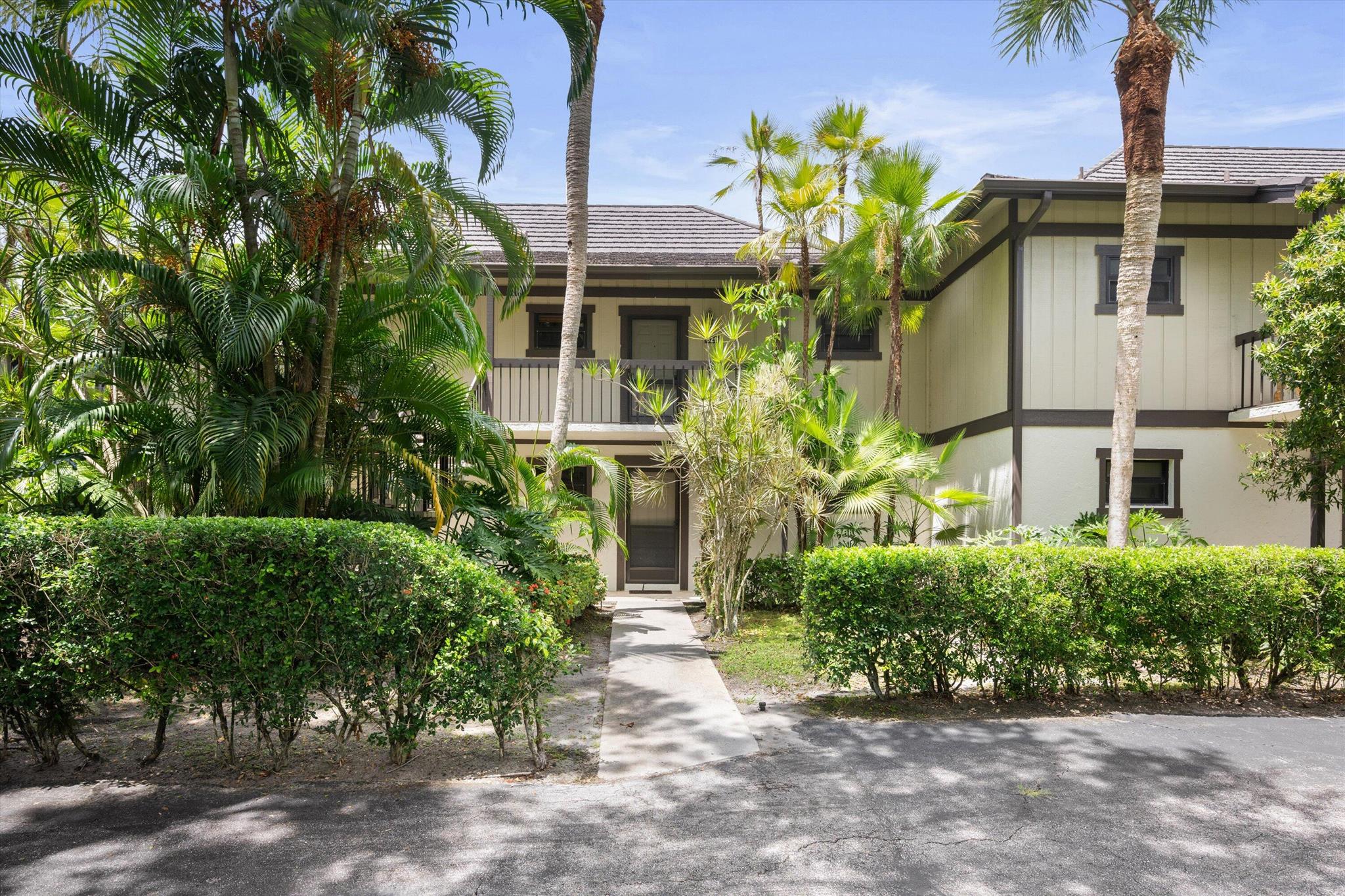 13334 Polo Clb Rd #228