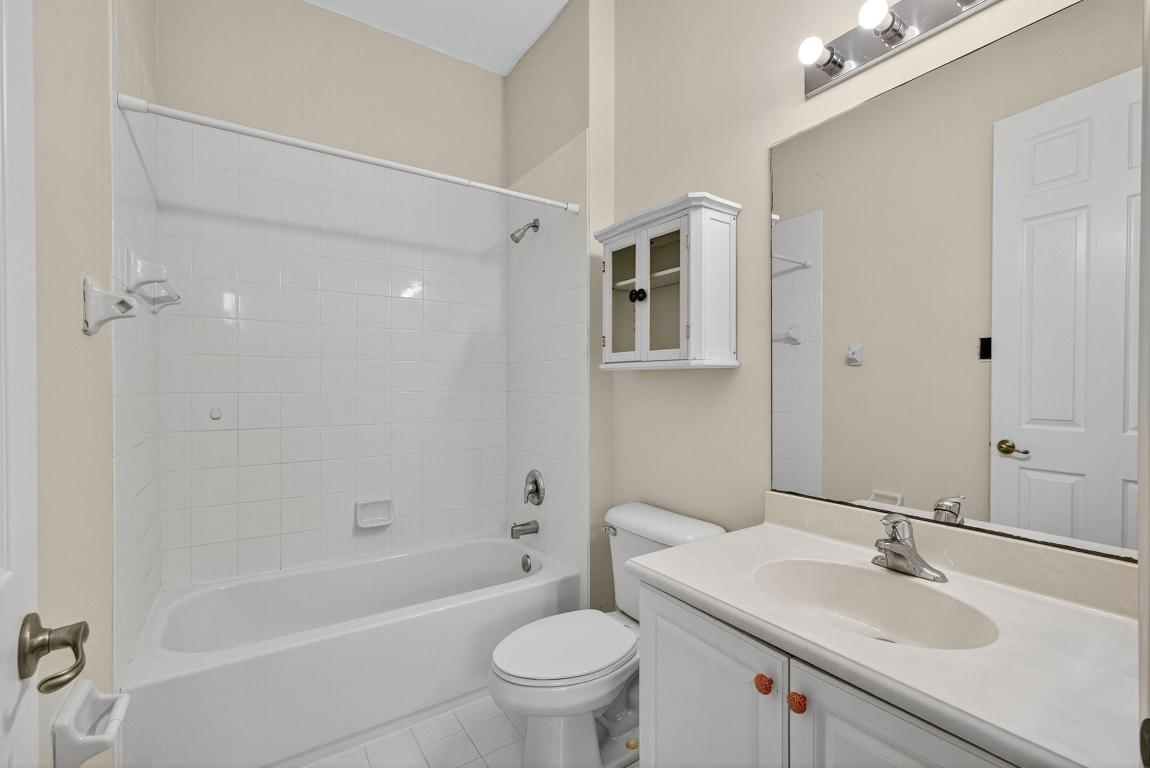 1562 Grande Cull Jupiter, FL 33458