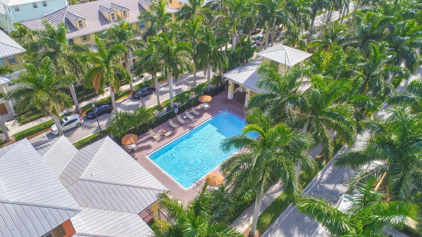 1562 Grande Cull Jupiter, FL 33458