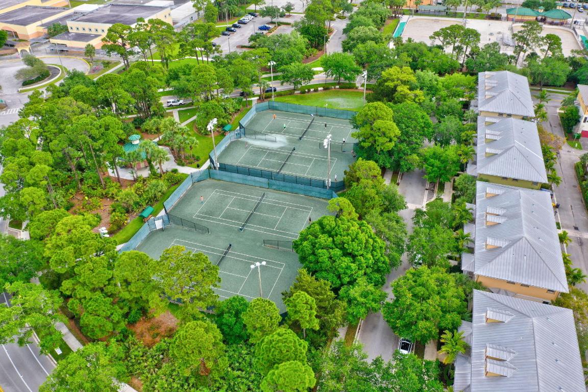 1562 Grande Cull Jupiter, FL 33458