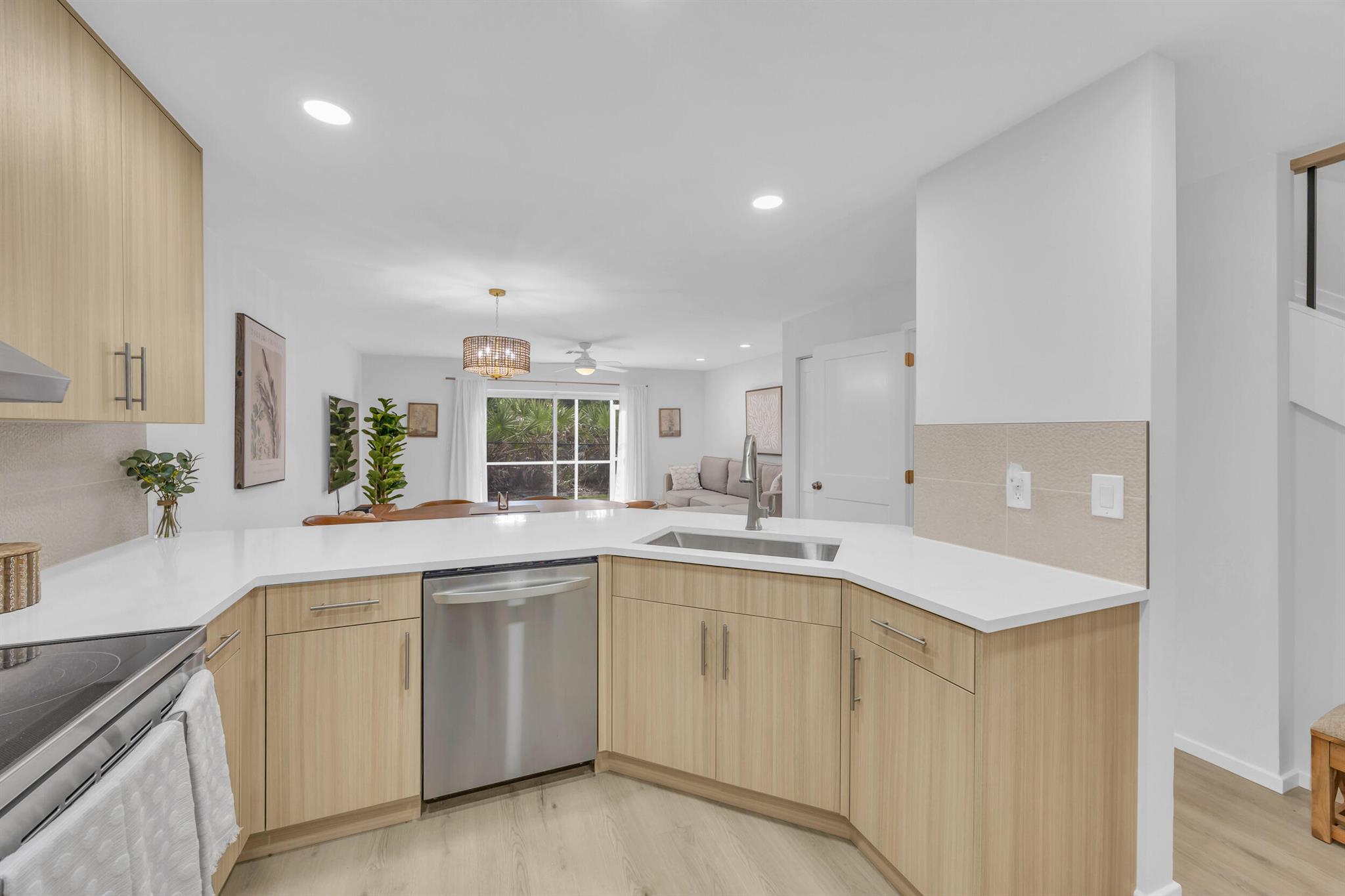 107 Wooden Mill Ter Jupiter, FL 33458