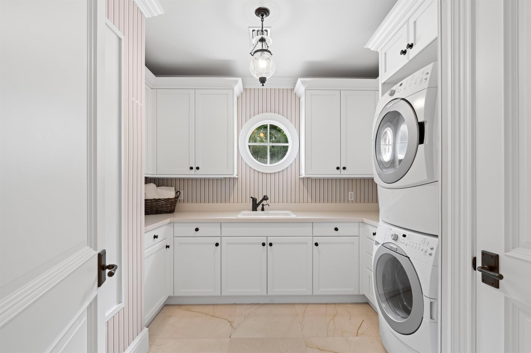 202 Gomez Rd Hobe Sound, FL 33455