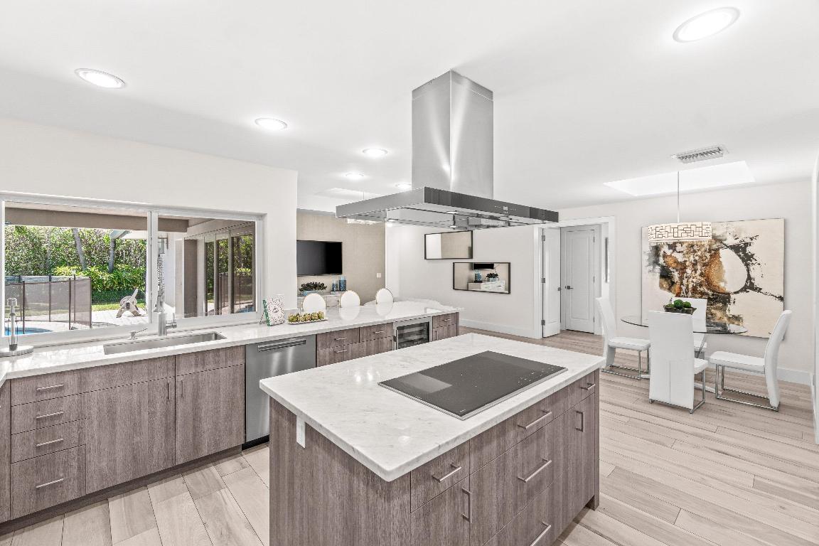 2367 Queen Palm Boca Raton, FL 33432