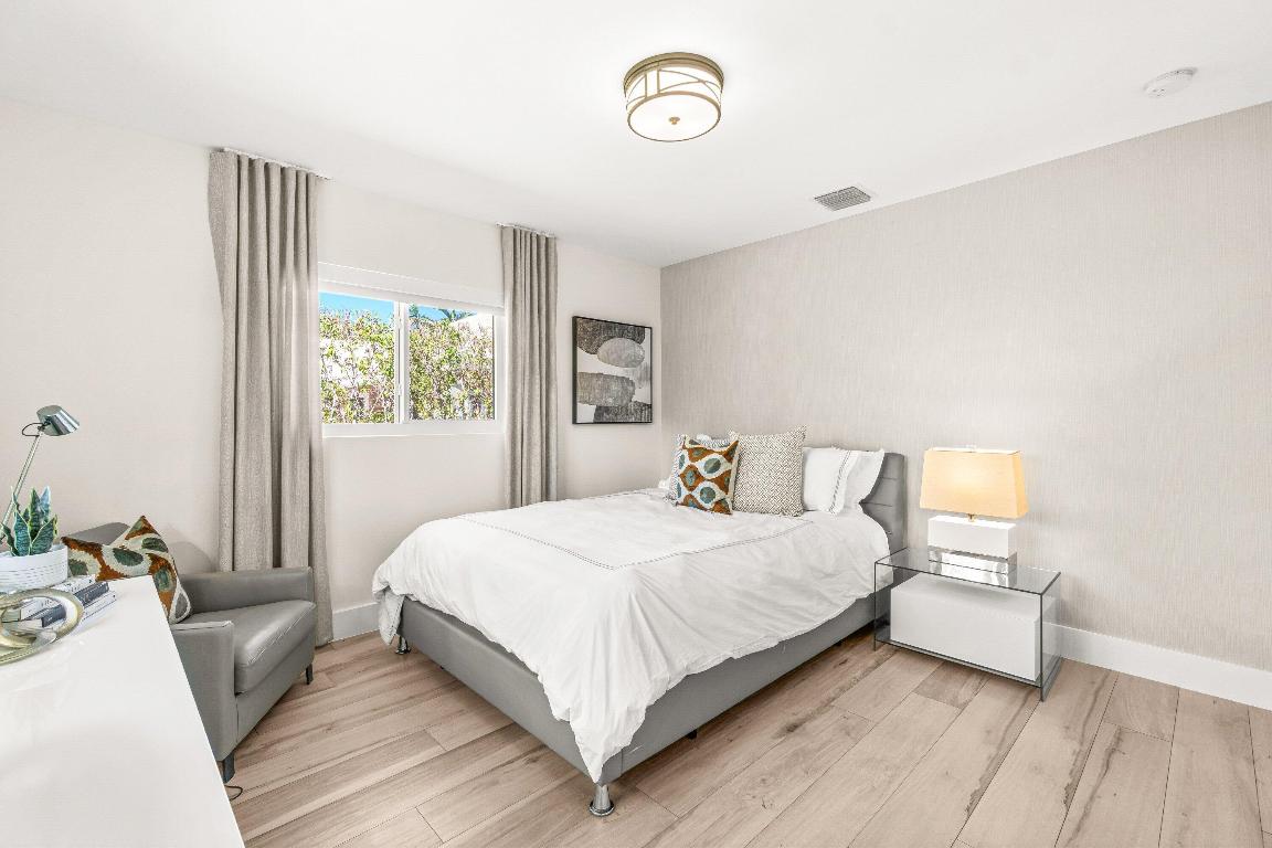 2367 Queen Palm Boca Raton, FL 33432