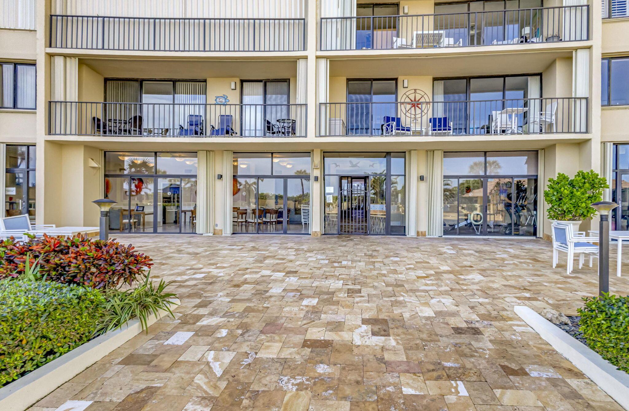 100 Ocean Trl Way #305 Jupiter, FL 33477