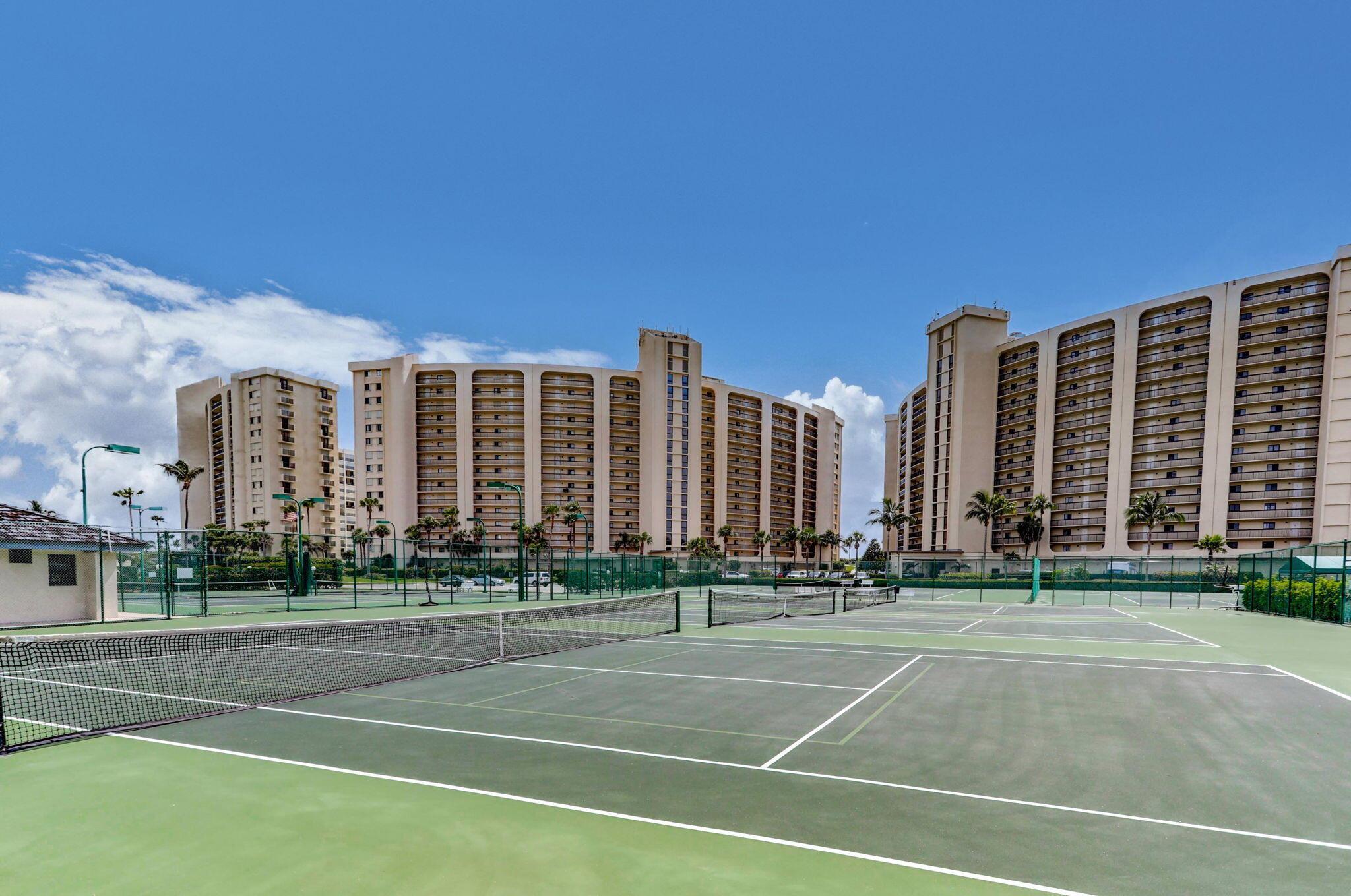 100 Ocean Trl Way #305 Jupiter, FL 33477