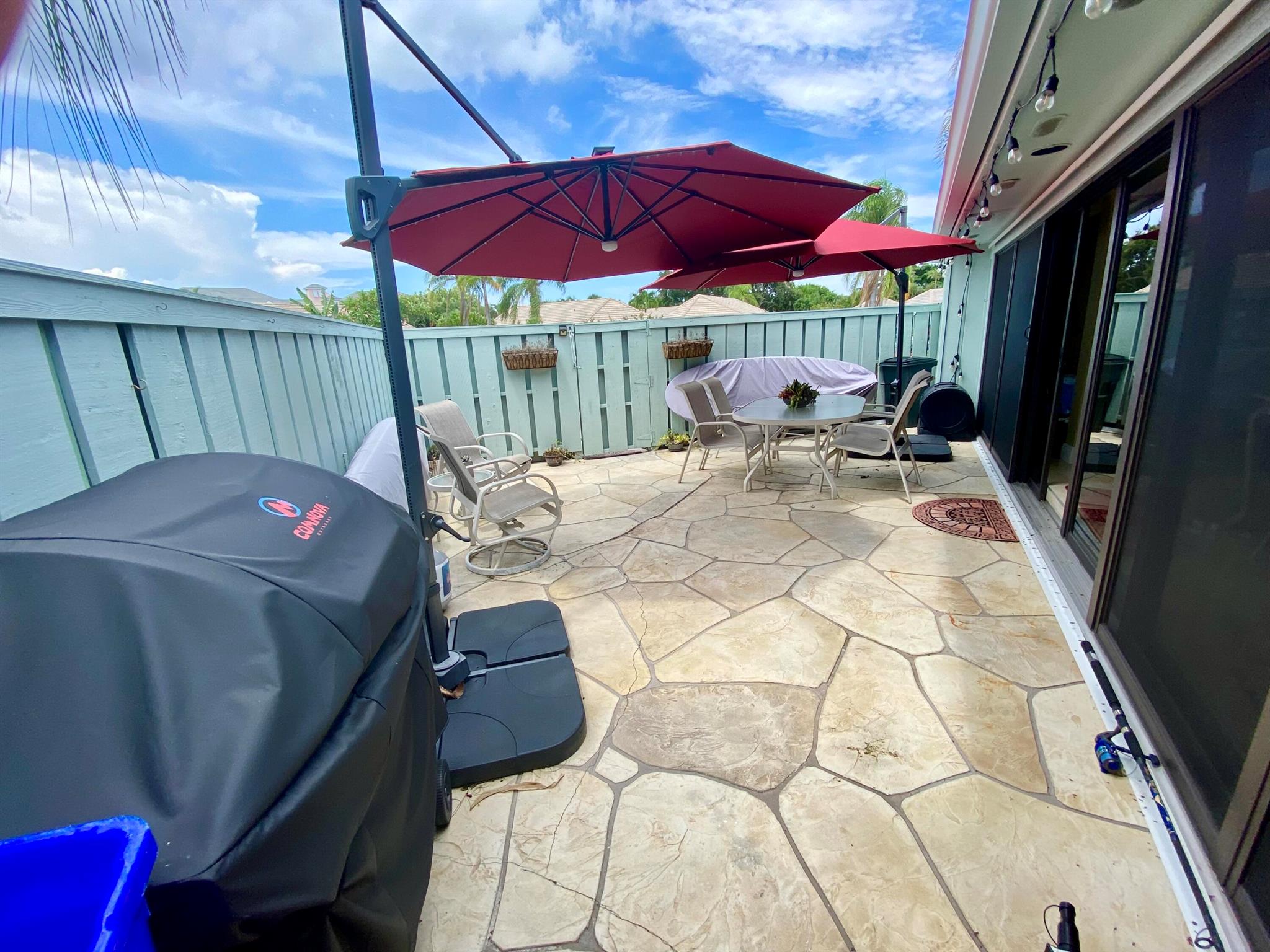 1127 E Seminole Ave #13d Jupiter, FL 33477