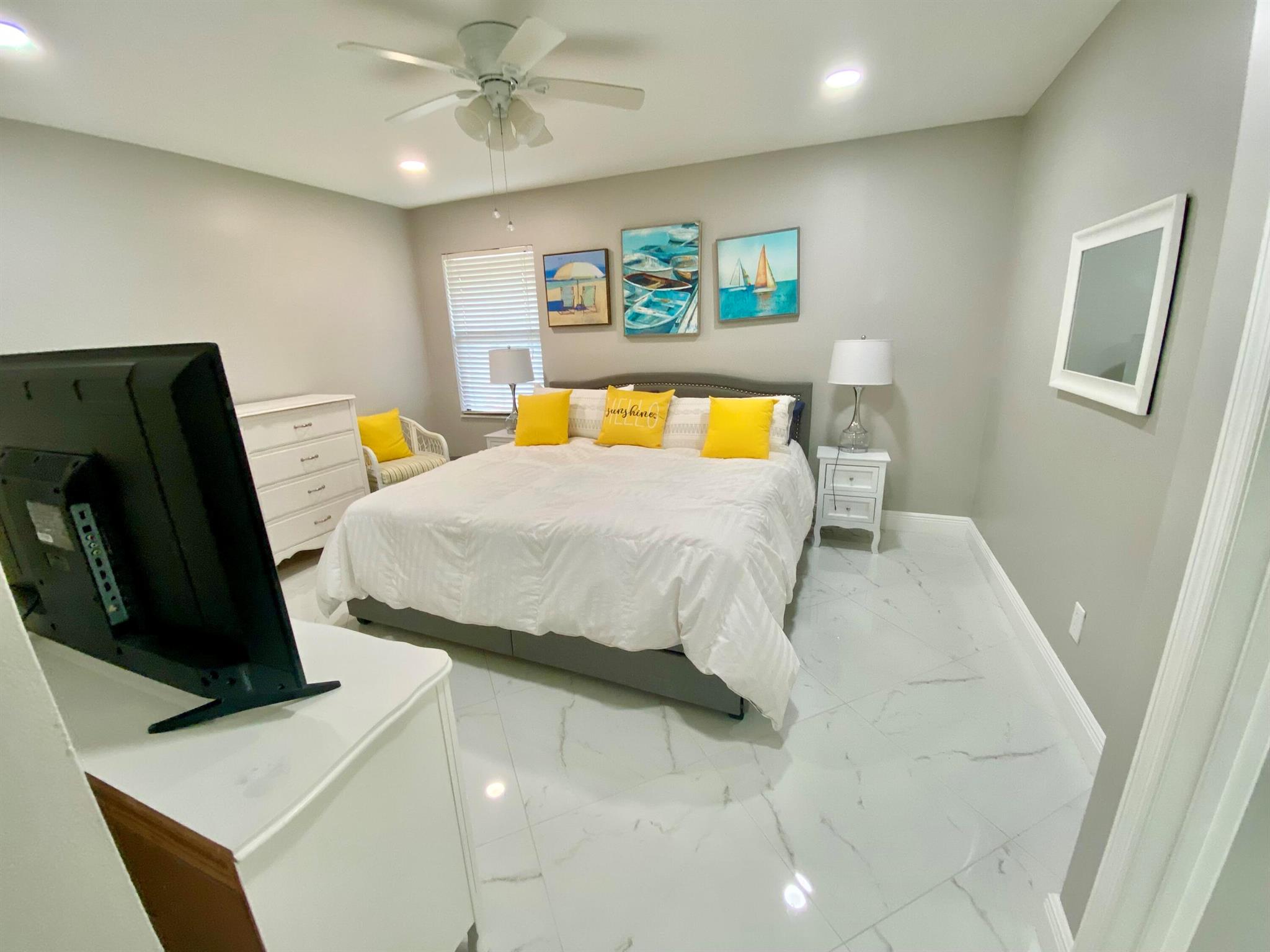 1127 E Seminole Ave #13d Jupiter, FL 33477