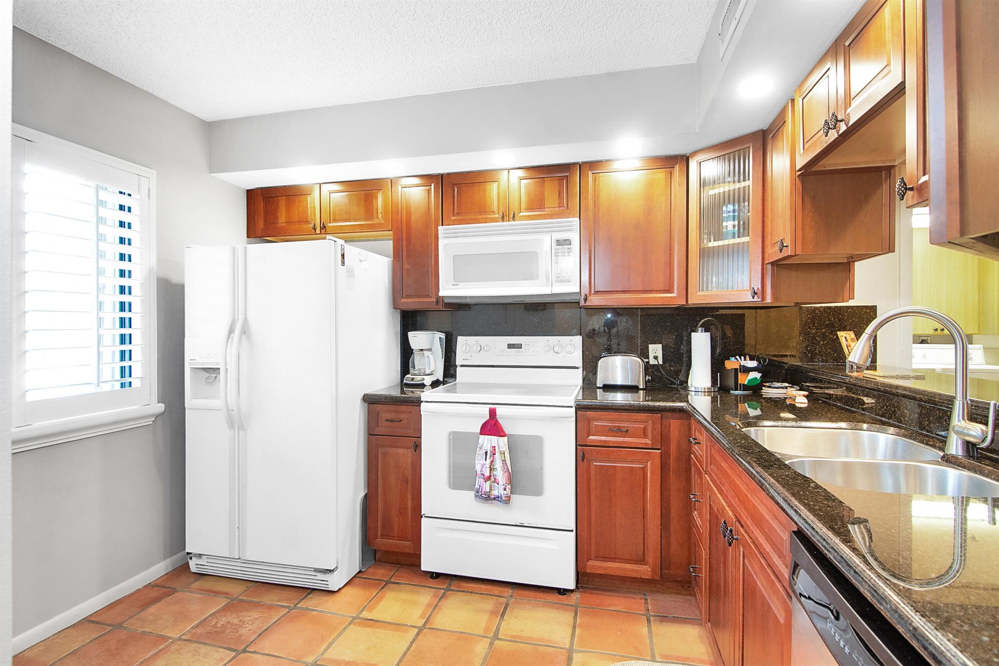 301 Ocean Blfs Blvd #102 Jupiter, FL 33477