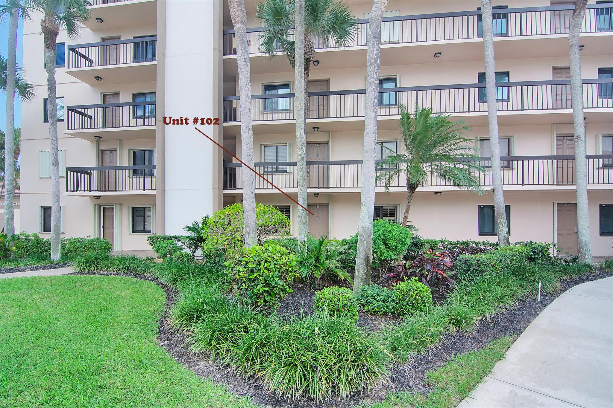 301 Ocean Blfs Blvd #102 Jupiter, FL 33477