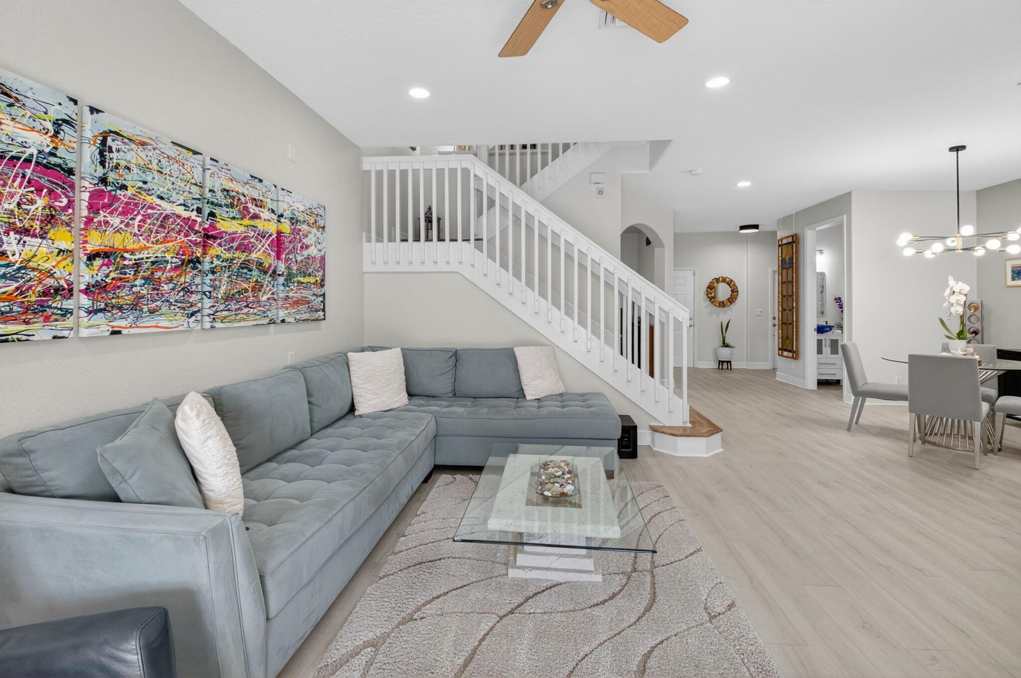 163 Las Brisas Cir Hypoluxo, FL 33462