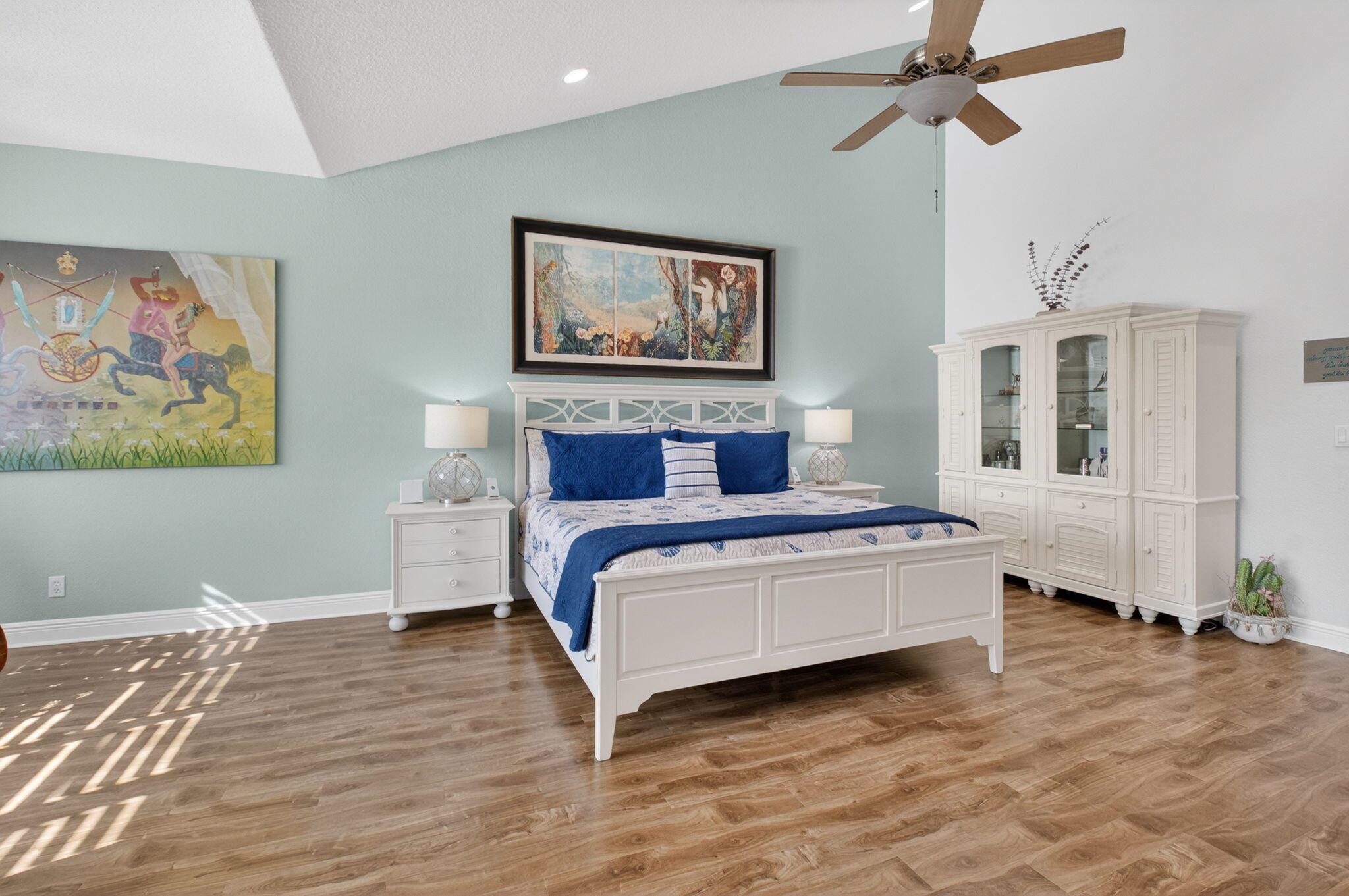 163 Las Brisas Cir Hypoluxo, FL 33462