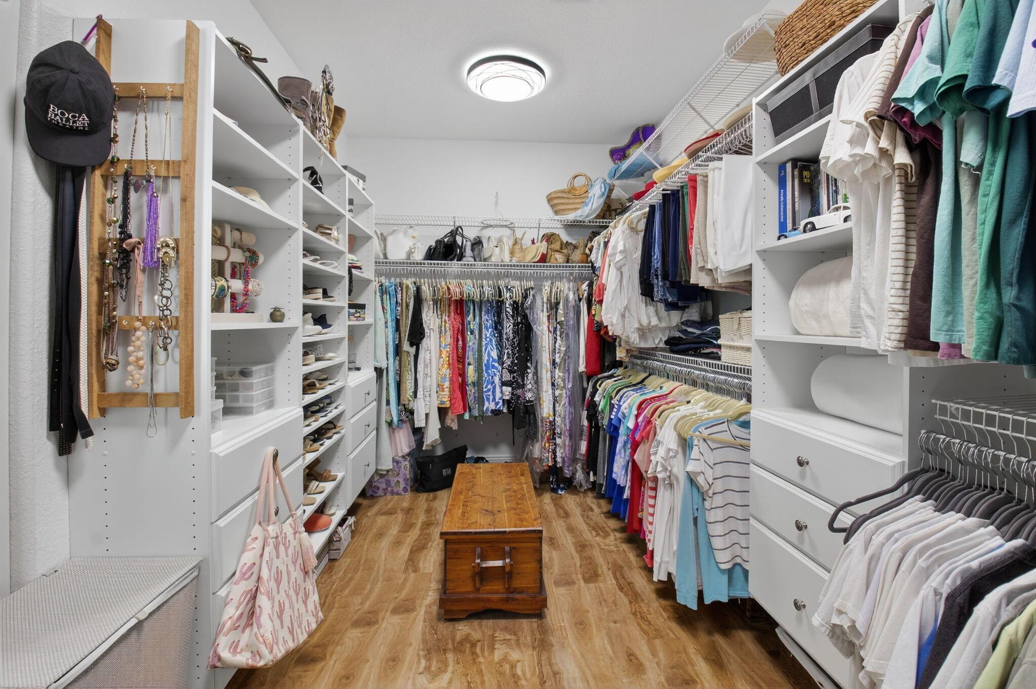 163 Las Brisas Cir Hypoluxo, FL 33462