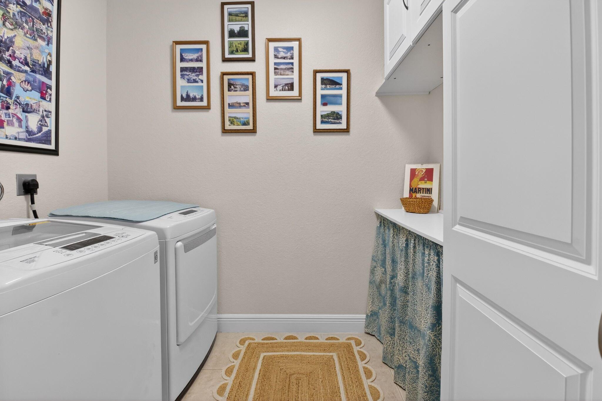 163 Las Brisas Cir Hypoluxo, FL 33462