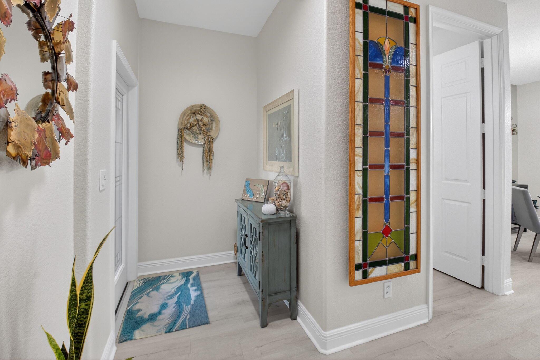 163 Las Brisas Cir Hypoluxo, FL 33462