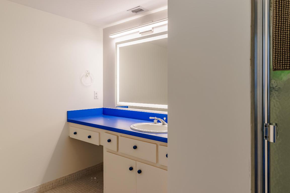 5380 N Ocean #10g Singer Island, FL 33404