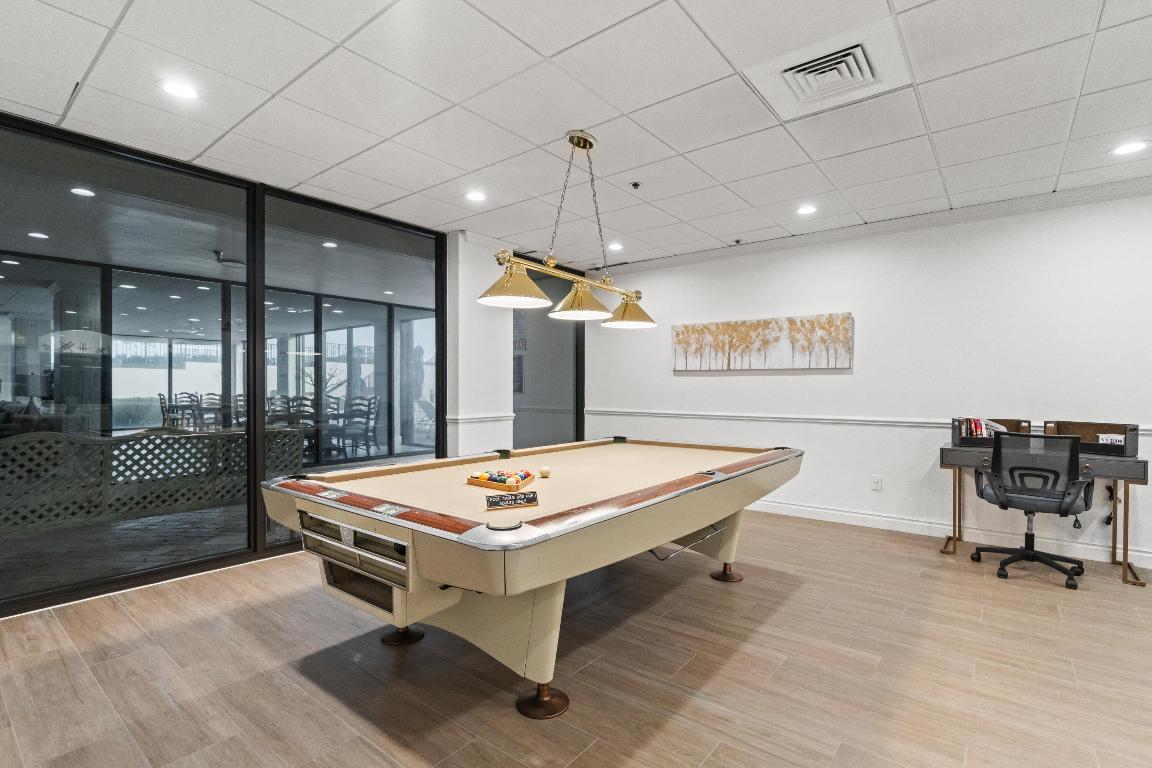 5380 N Ocean #10g Singer Island, FL 33404