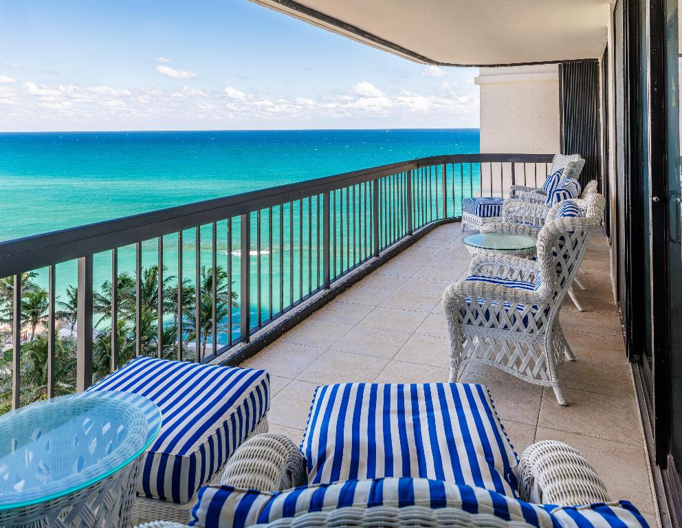 5380 N Ocean #10g Singer Island, FL 33404