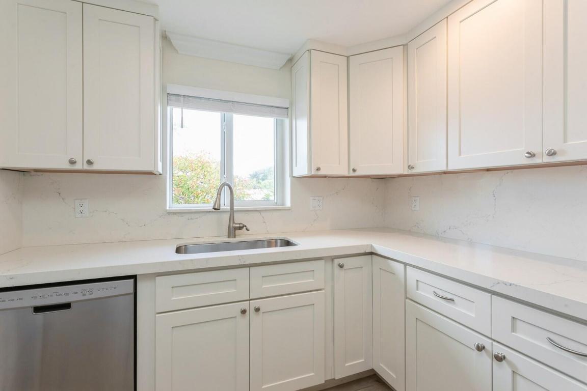 1615 Venus Jupiter, FL 33469