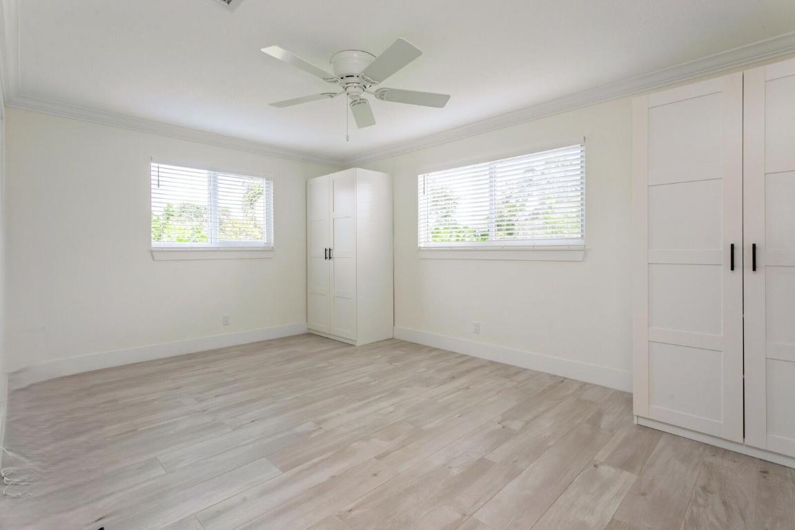 1615 Venus Jupiter, FL 33469