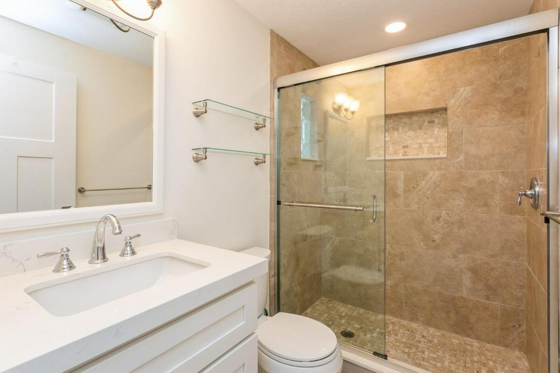 1615 Venus Jupiter, FL 33469