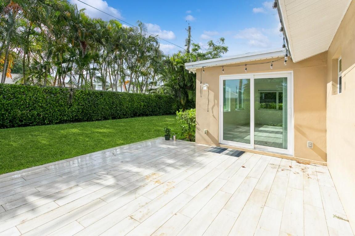 1615 Venus Jupiter, FL 33469